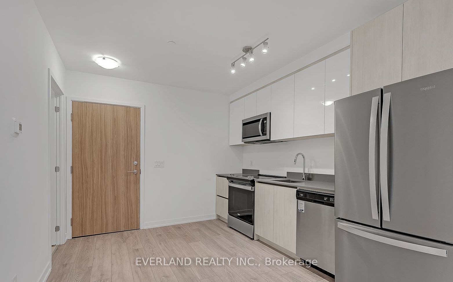 3100 Keele Street 304 Property Photo 6