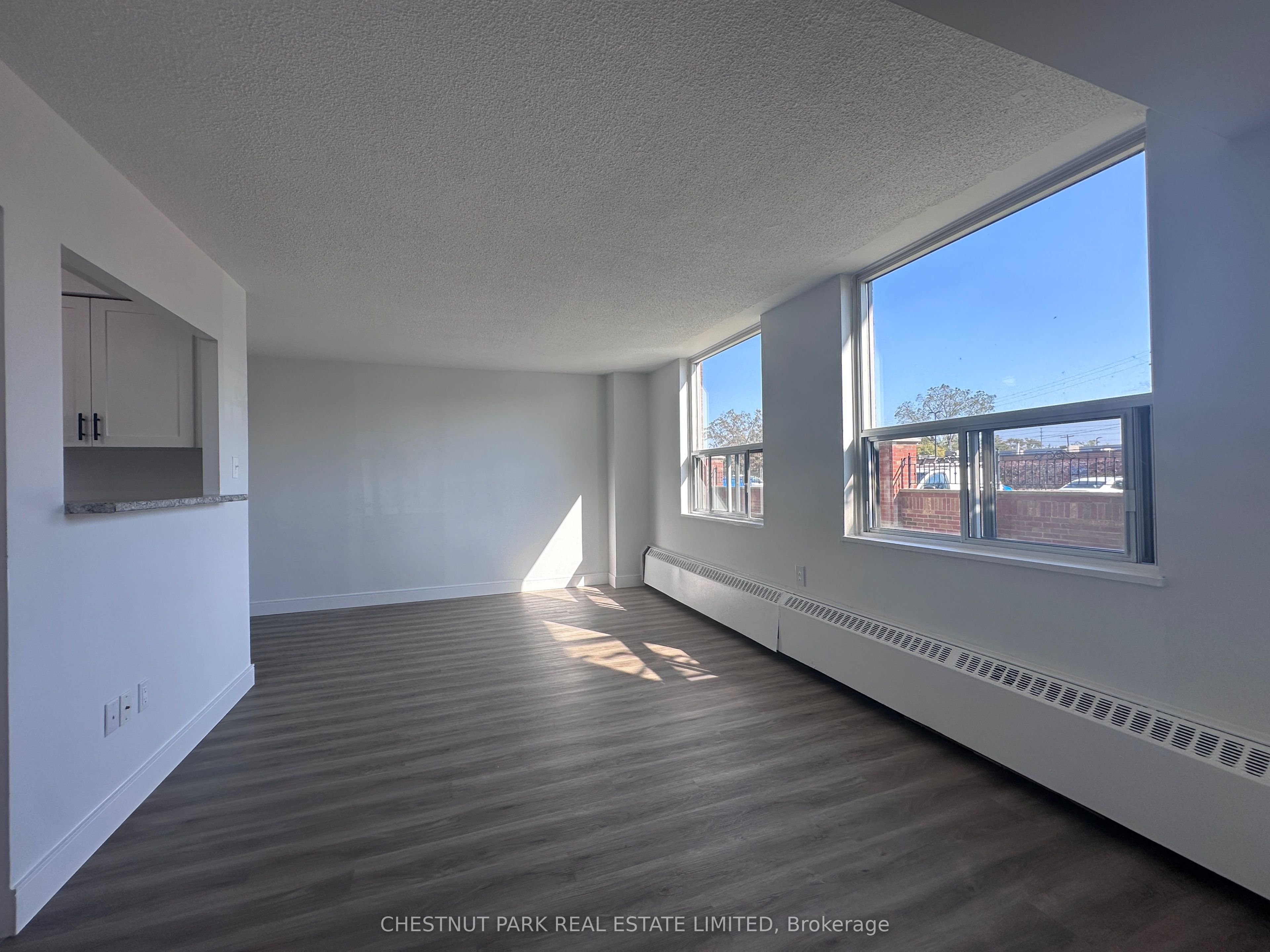 1060 Caven Street 109 Property Photo 10