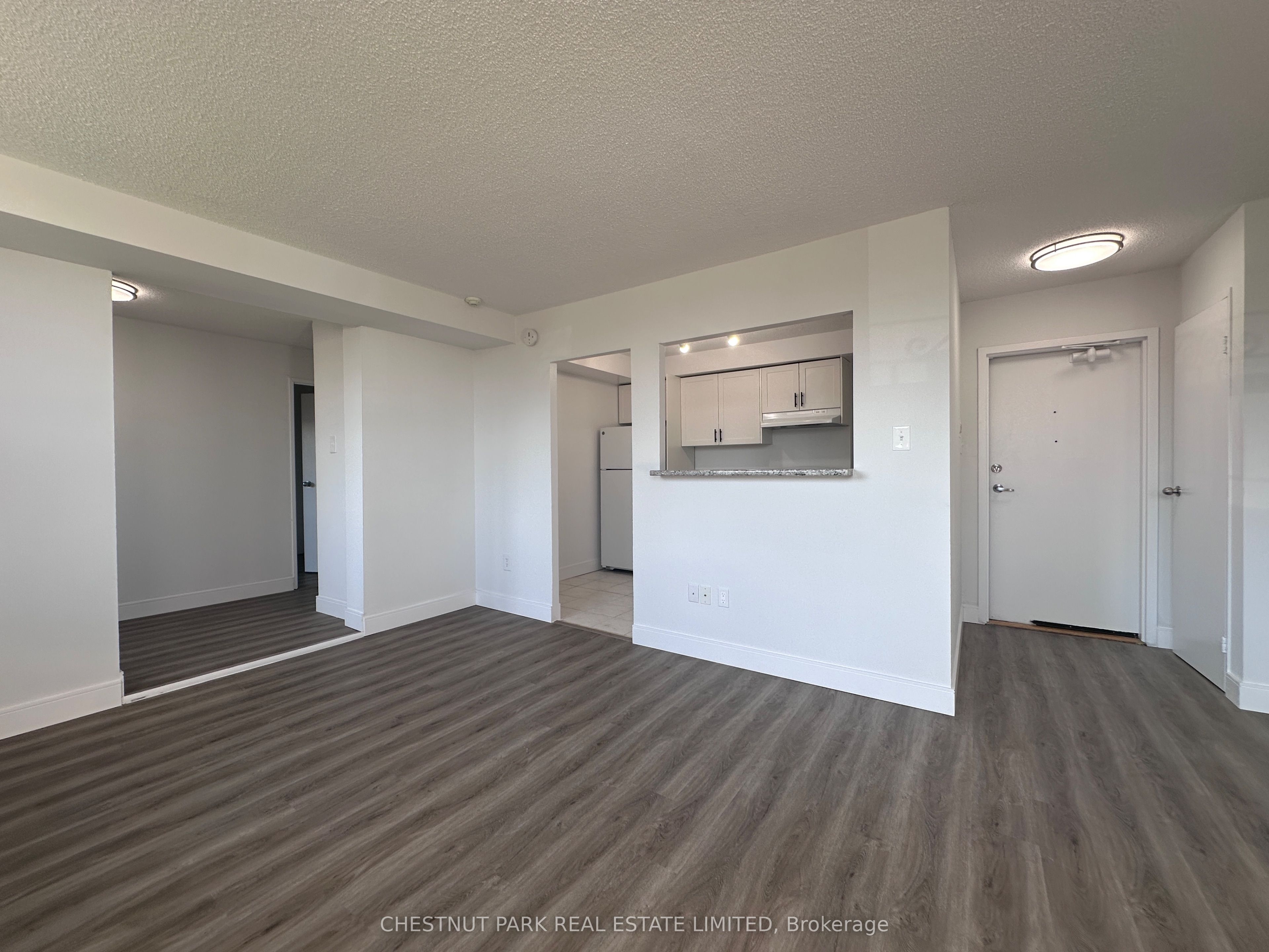 1060 Caven Street 109 Property Photo 11