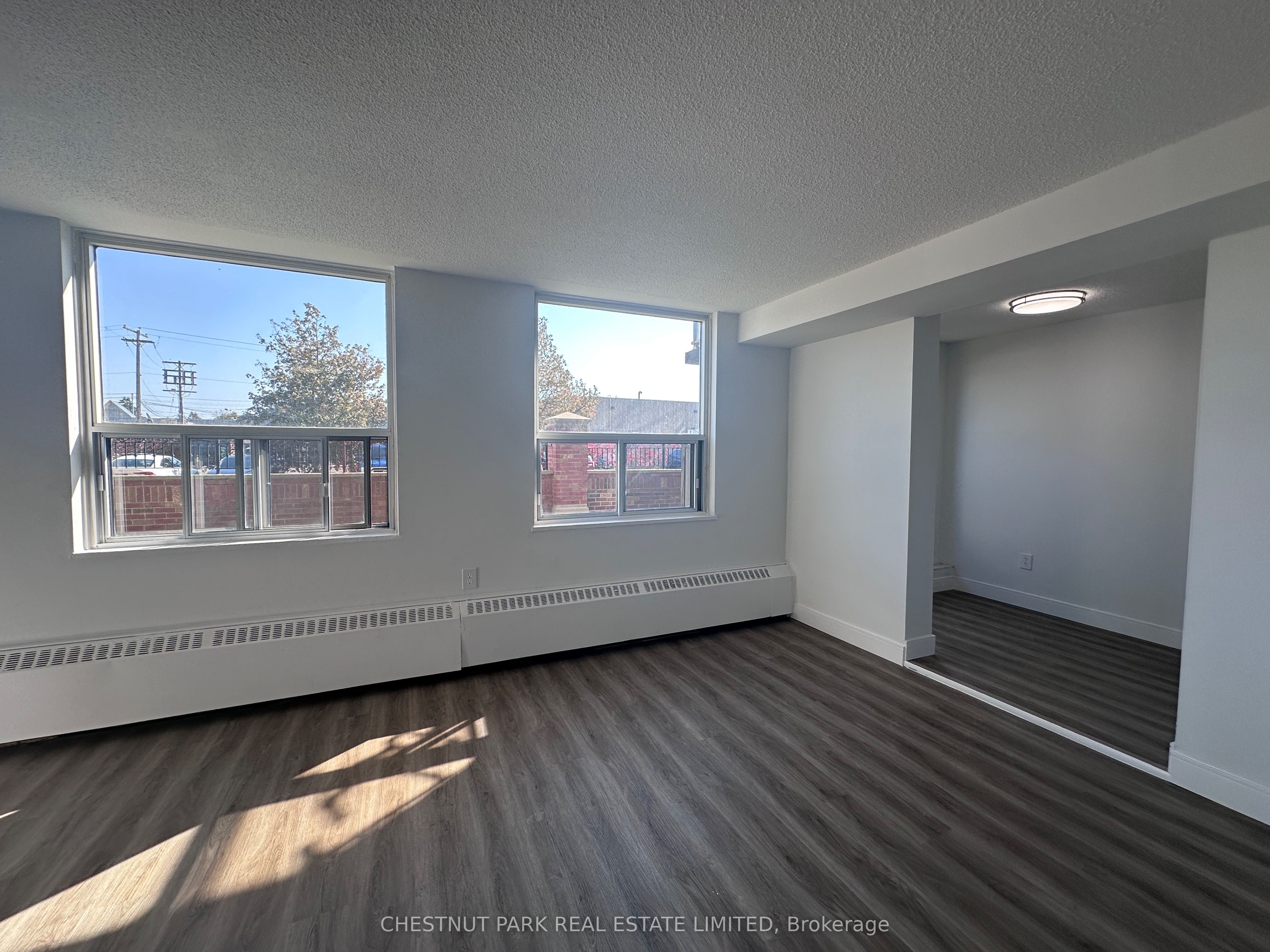 1060 Caven Street 109 Property Photo 19