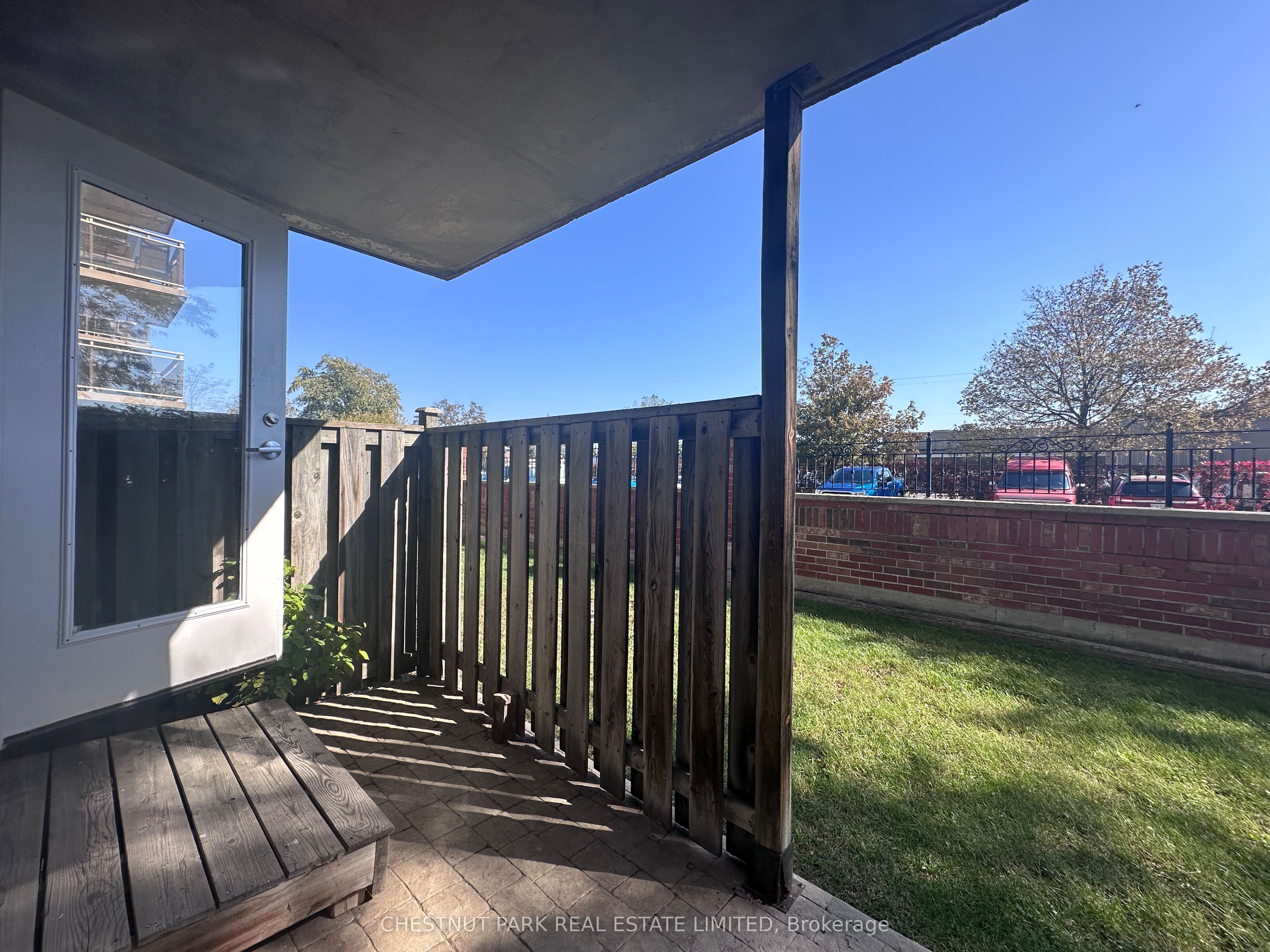 1060 Caven Street 109 Property Photo 23