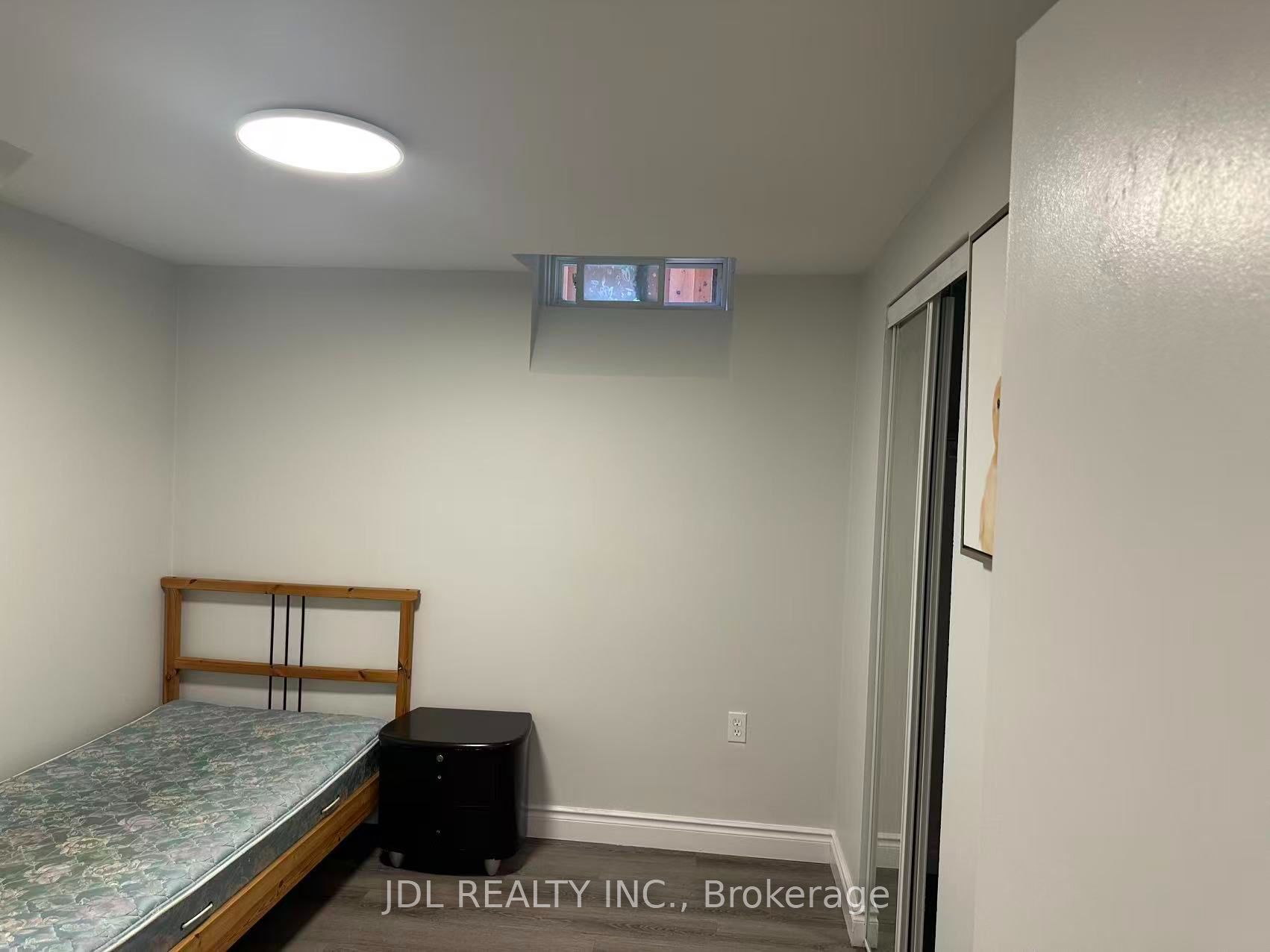 3446 Halstead Road Property Photo 9