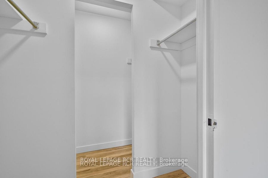 1535 Lakeshore Road E 205 Property Photo 14