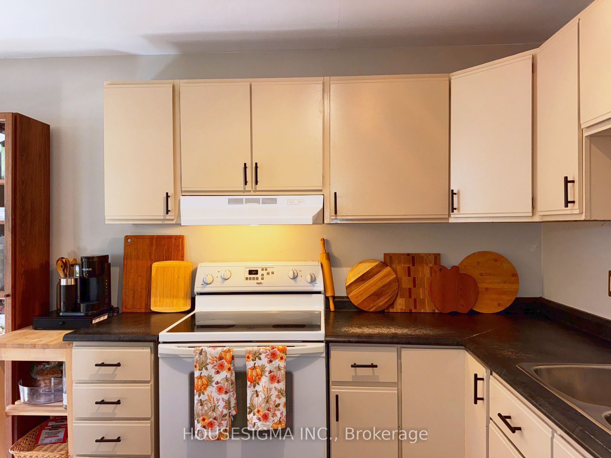 31 Parkview Drive 6 Property Photo 3