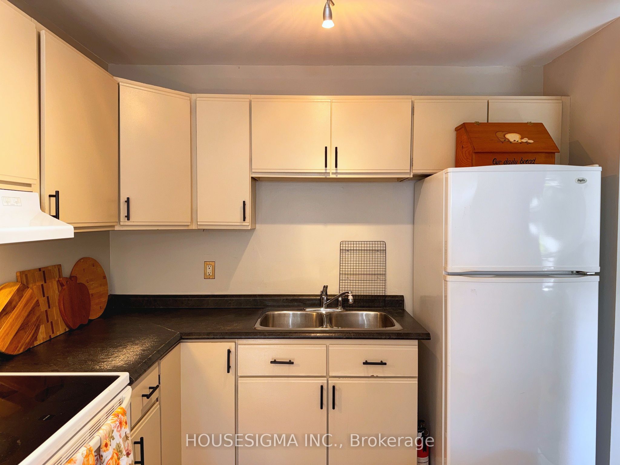31 Parkview Drive 6 Property Photo 5