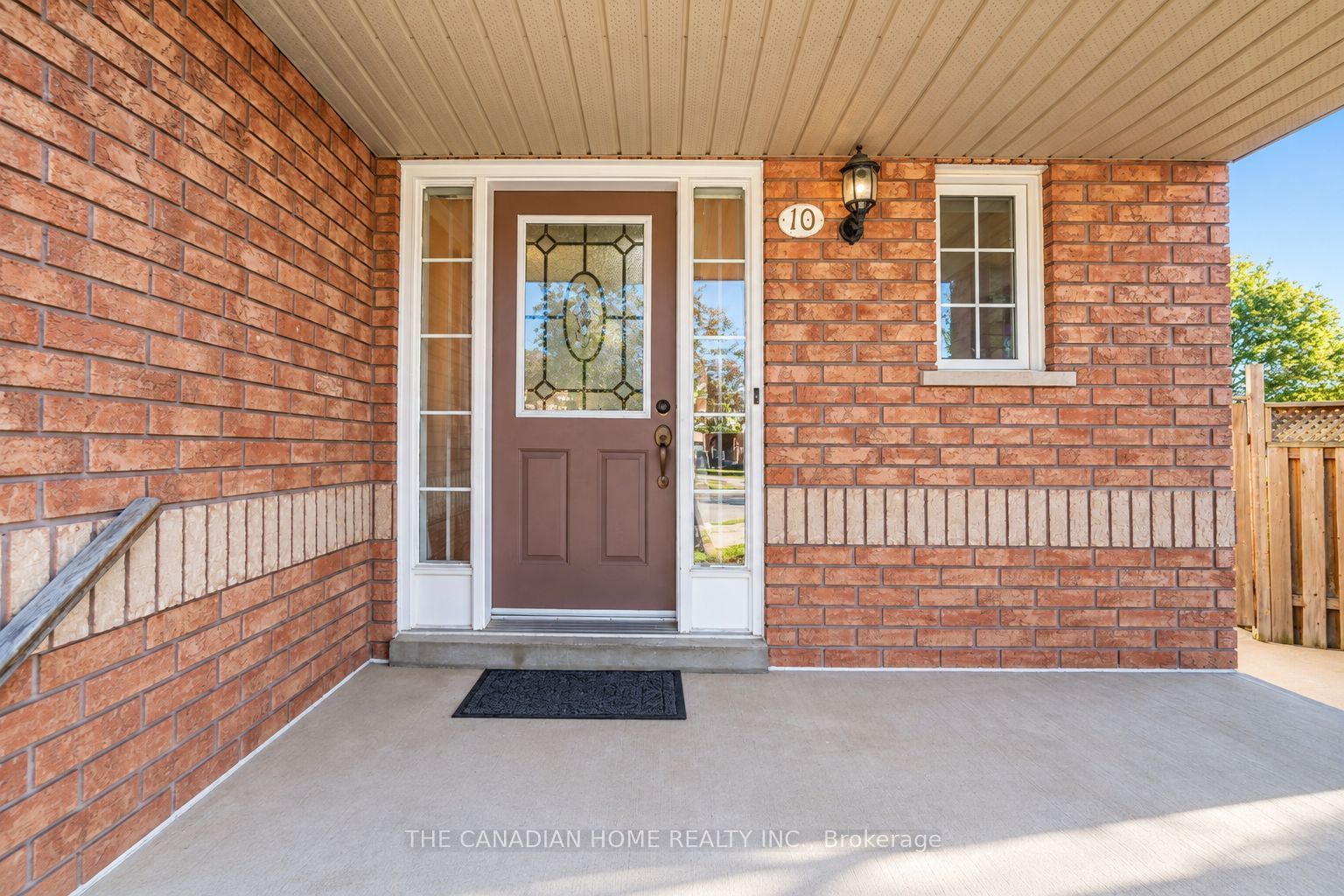 10 Dunvegan Crescent Property Photo 7