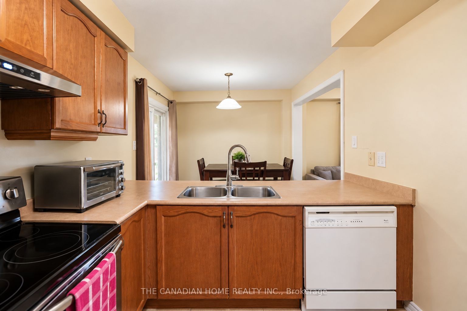 10 Dunvegan Crescent Property Photo 21