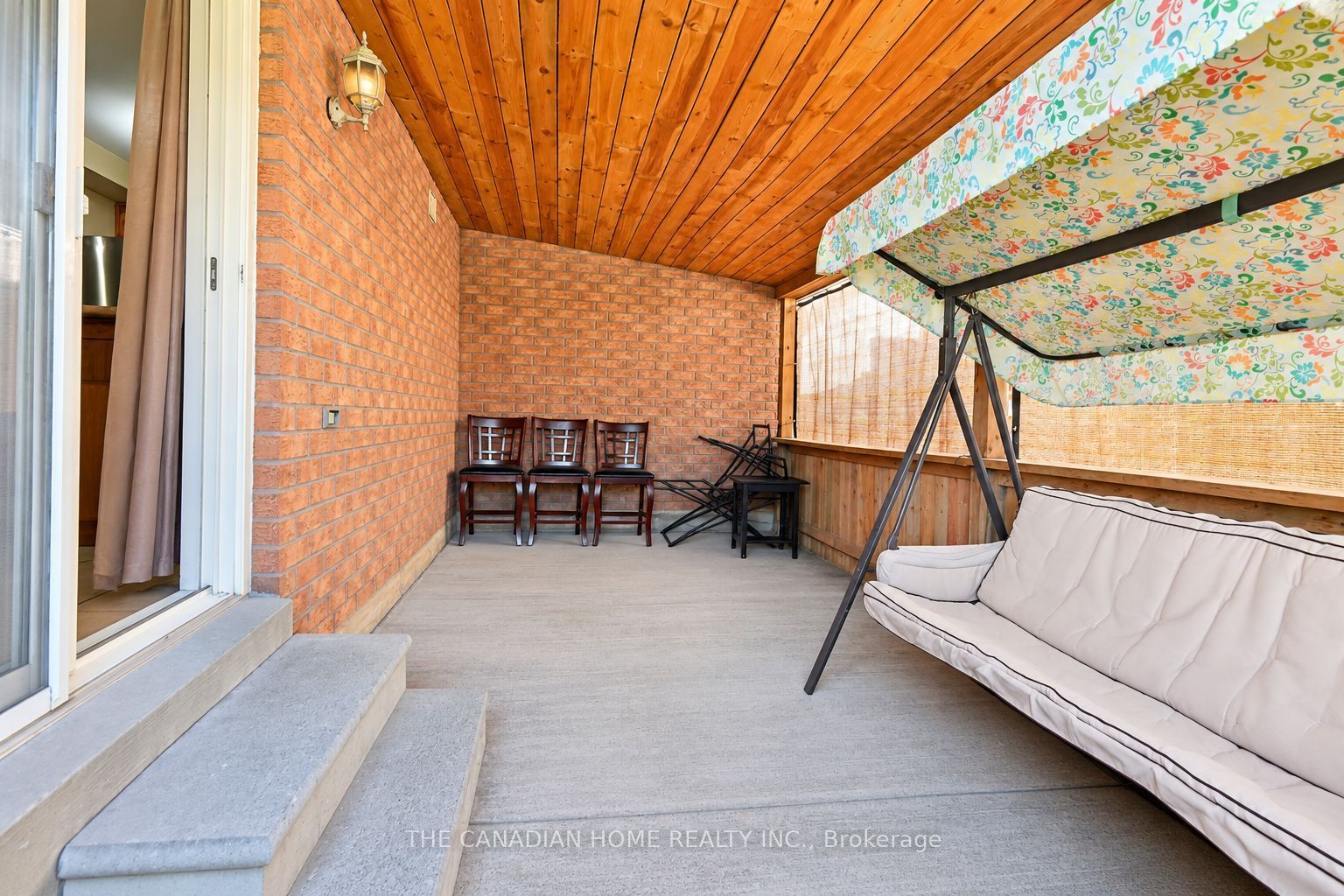10 Dunvegan Crescent Property Photo 26
