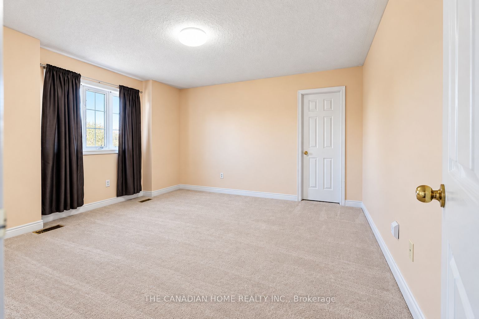 10 Dunvegan Crescent Property Photo 31