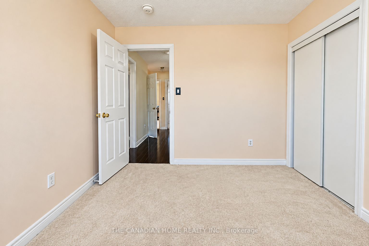 10 Dunvegan Crescent Property Photo 34