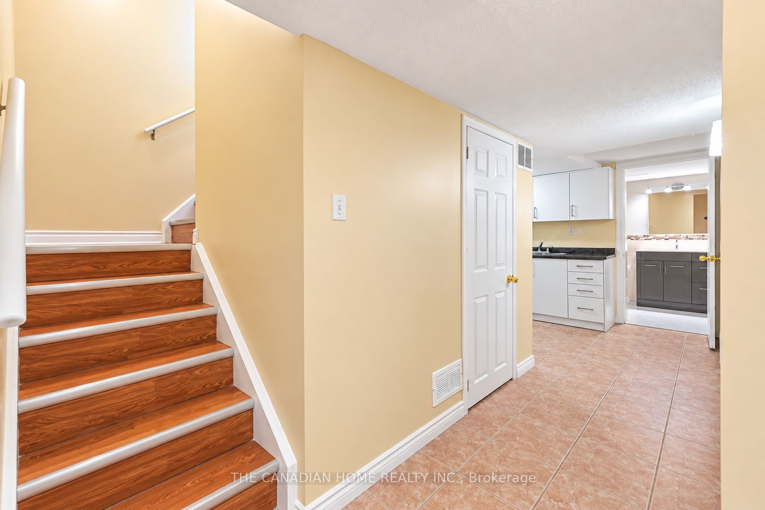 10 Dunvegan Crescent Property Photo 45
