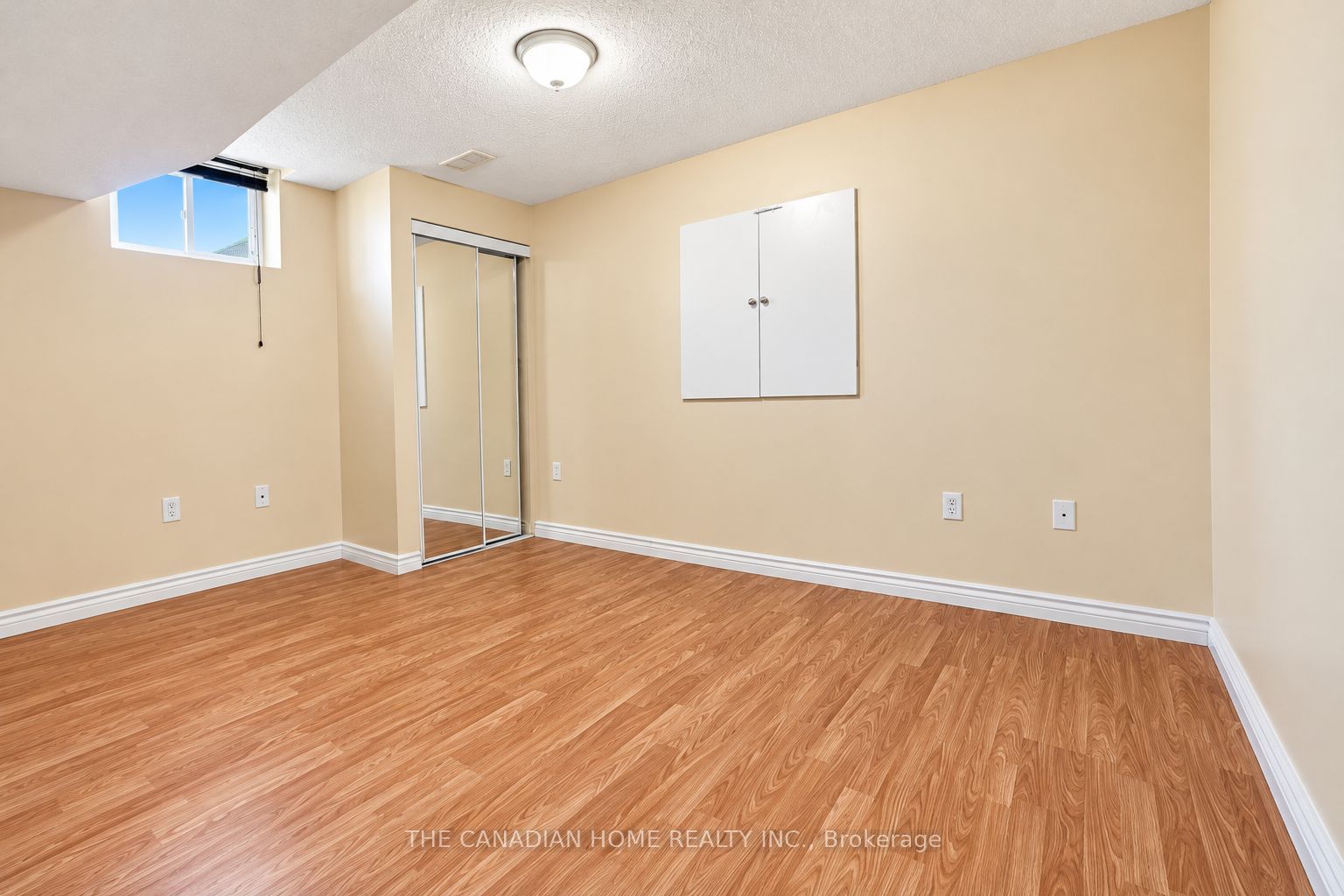 10 Dunvegan Crescent Property Photo 46