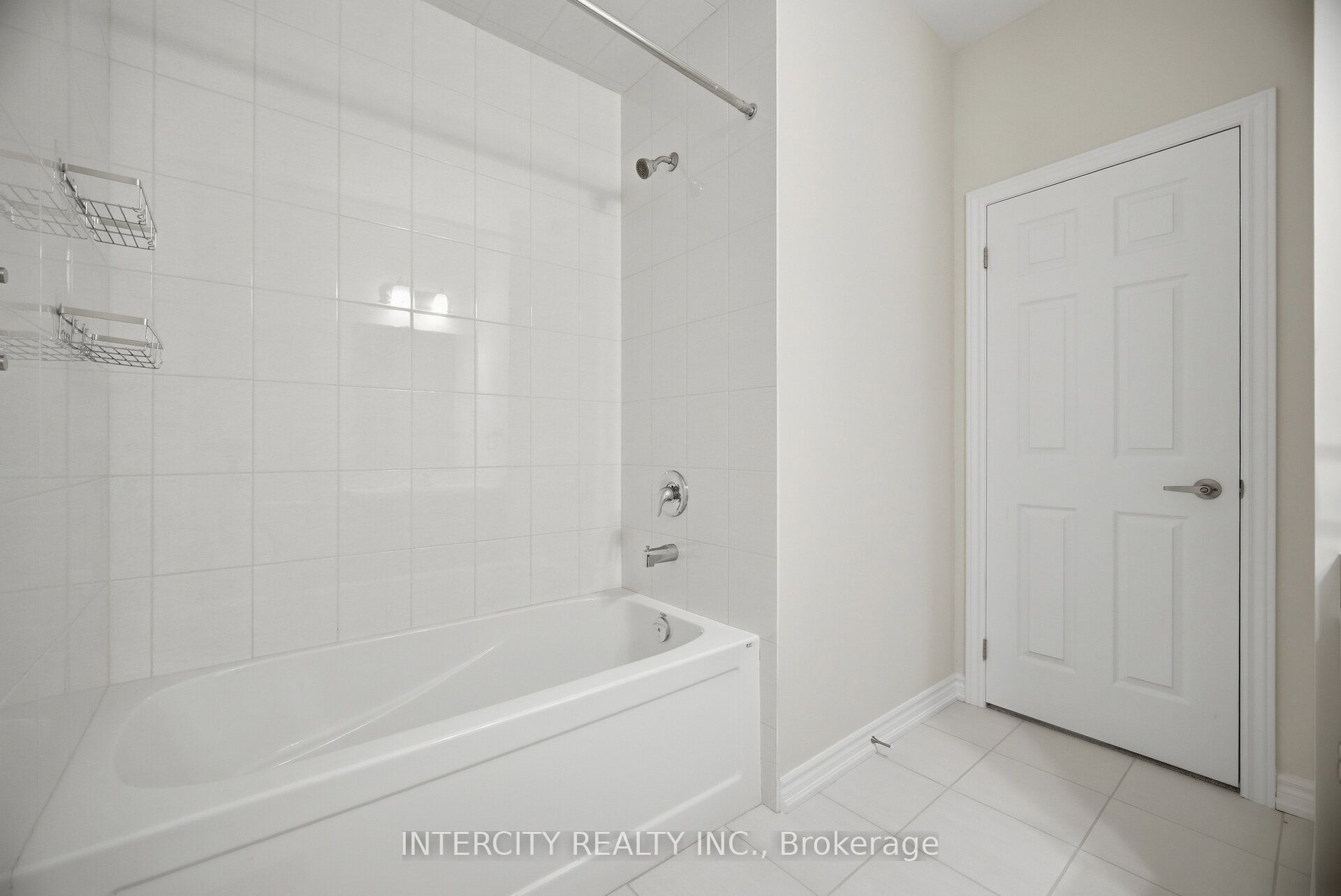1378 National Common Property Photo 41