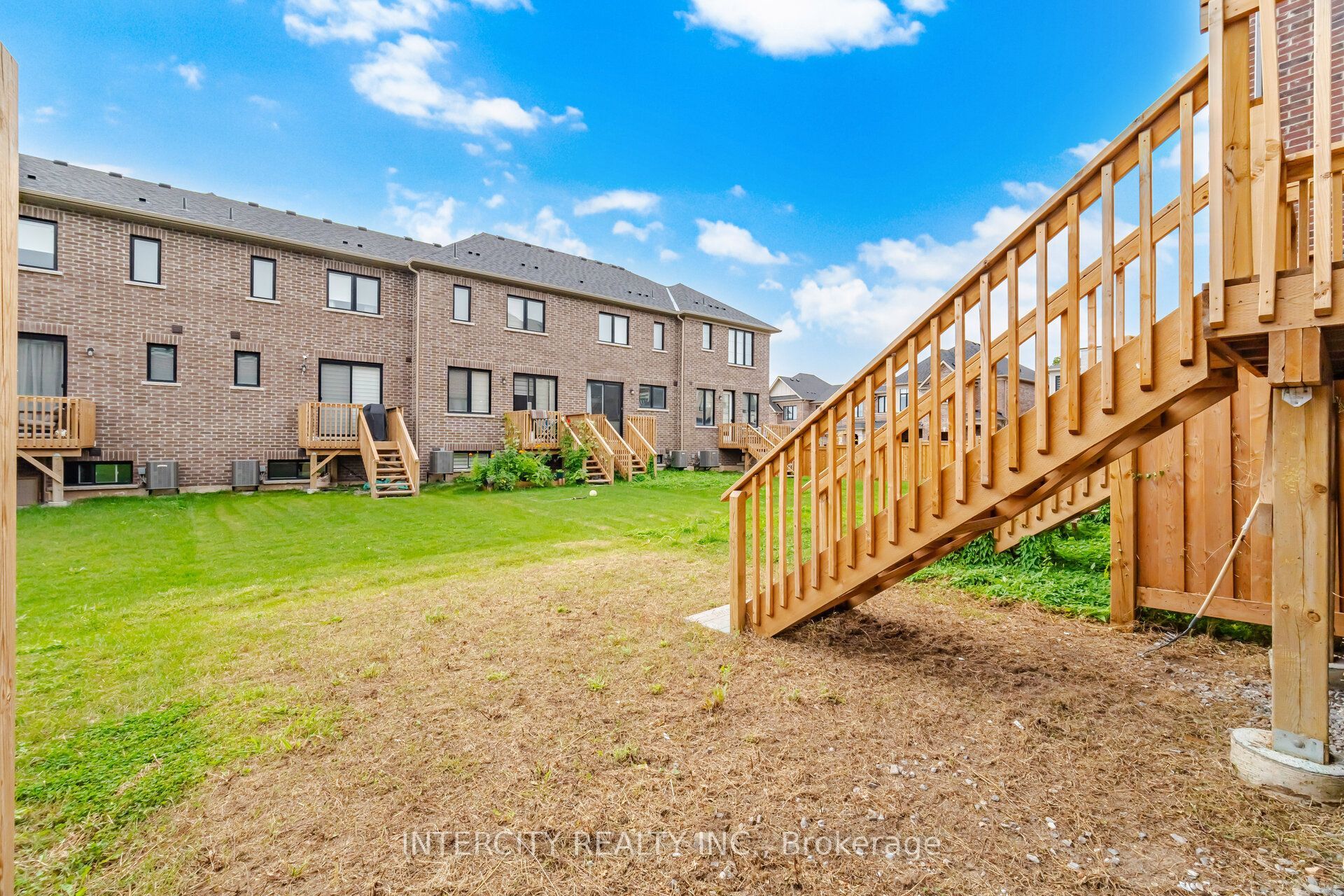 1378 National Common Property Photo 49