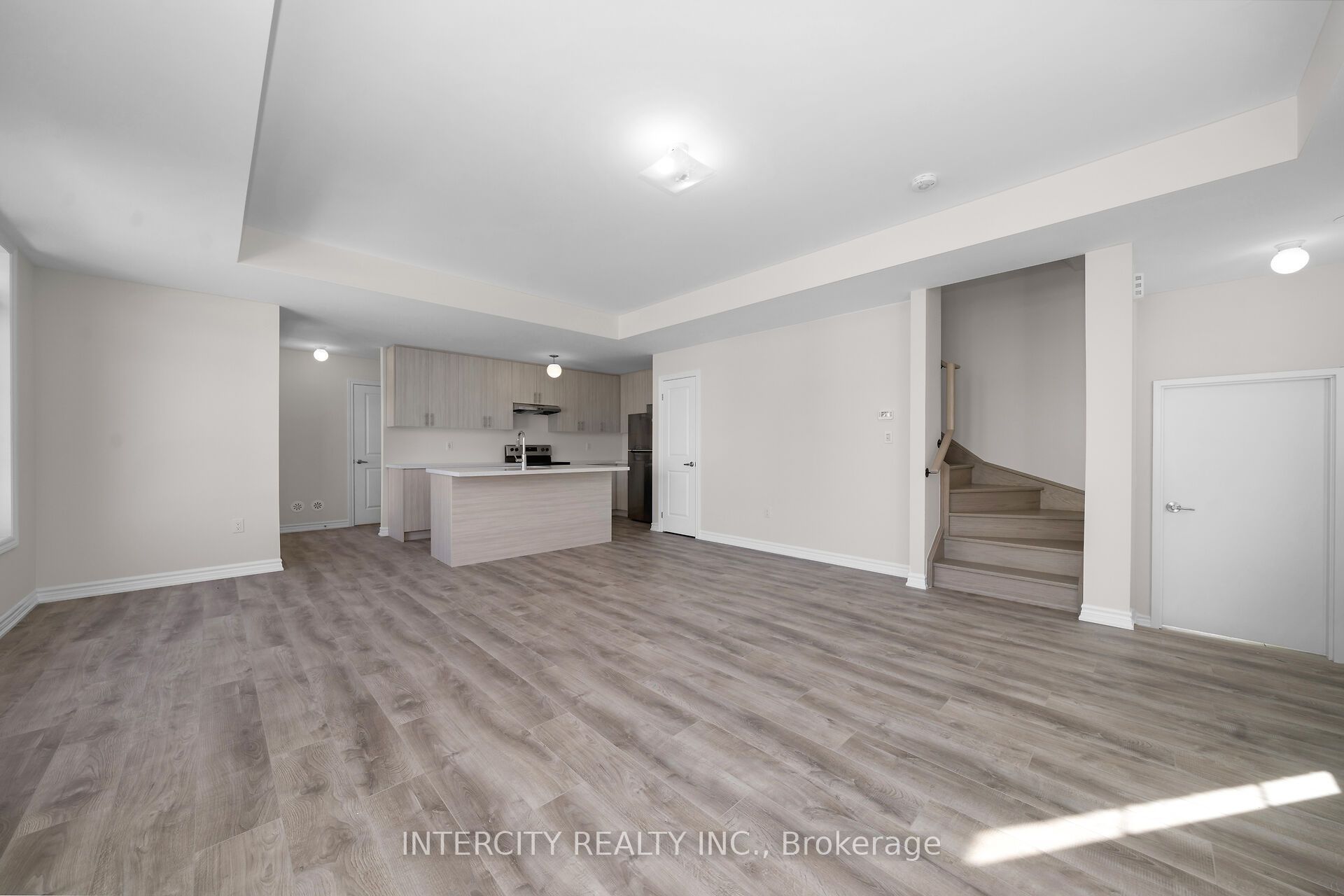 1 Ambition Way 27z Property Photo 6