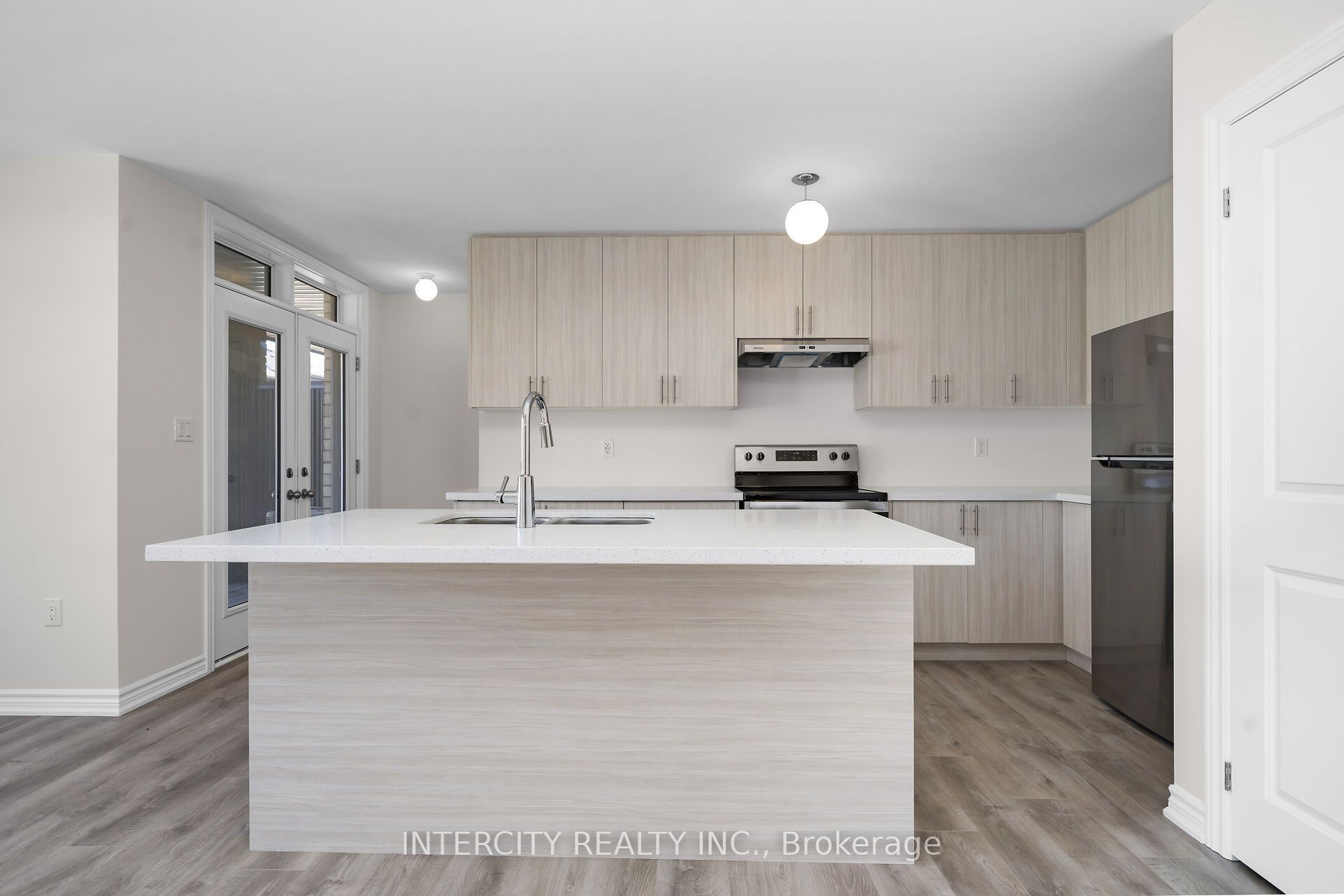 1 Ambition Way 27z Property Photo 9