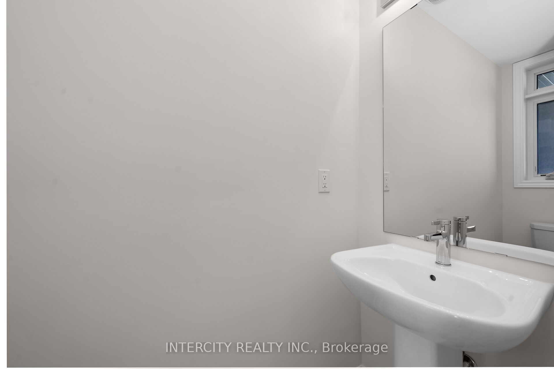 1 Ambition Way 27z Property Photo 12