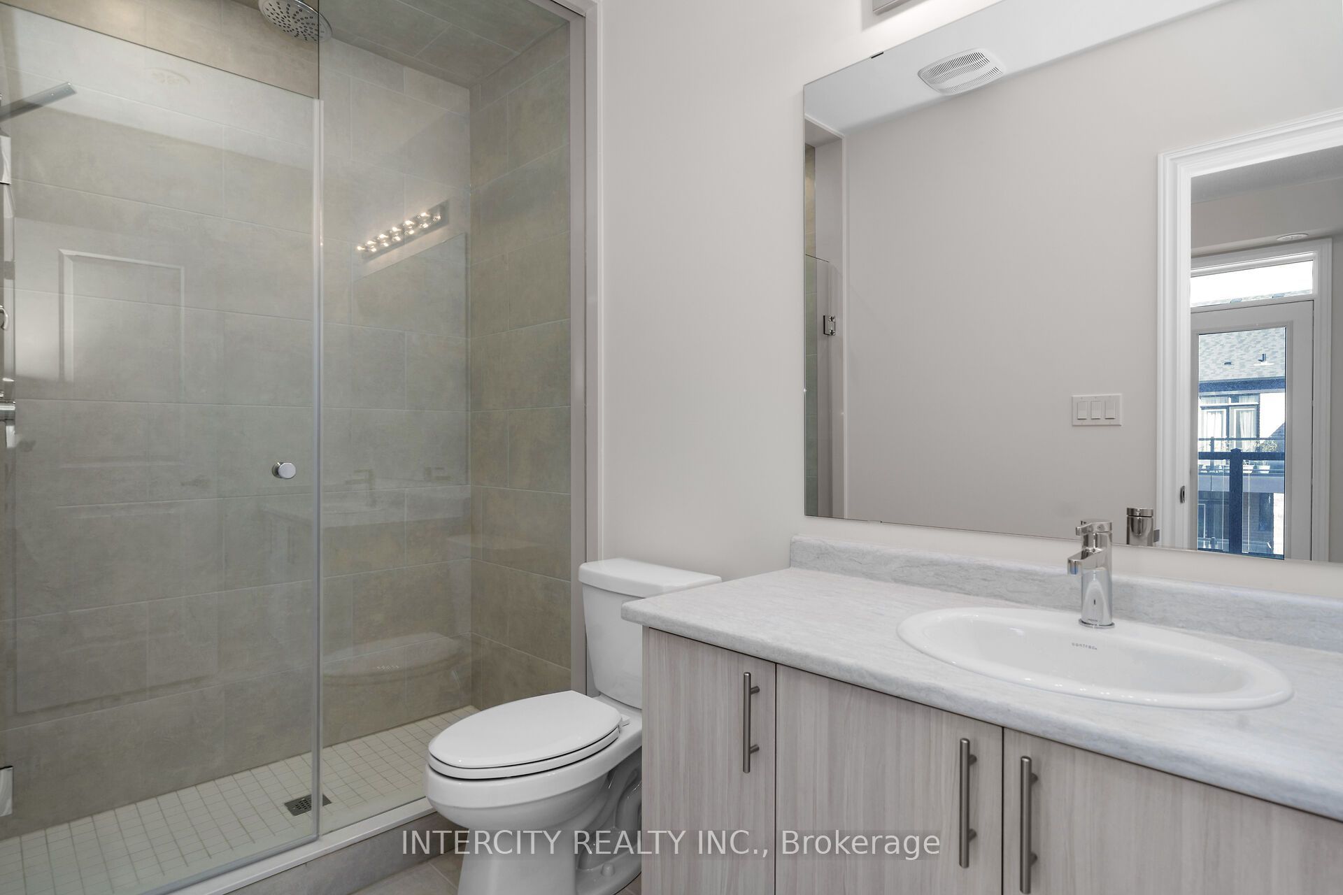 1 Ambition Way 27z Property Photo 18
