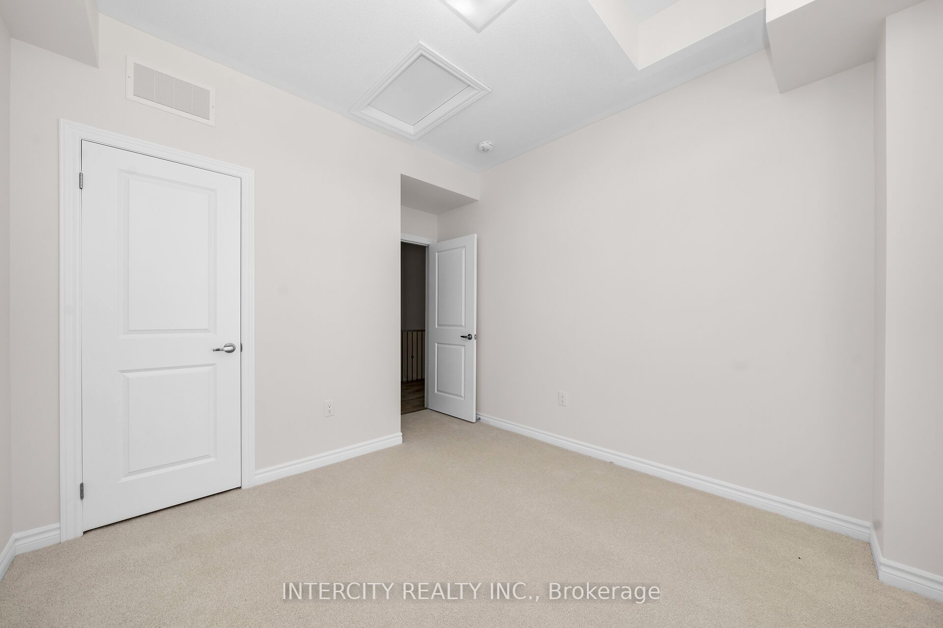 1 Ambition Way 27z Property Photo 21