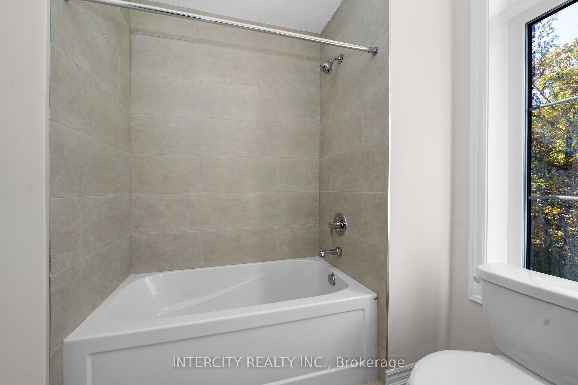 1 Ambition Way 27z Property Photo 25