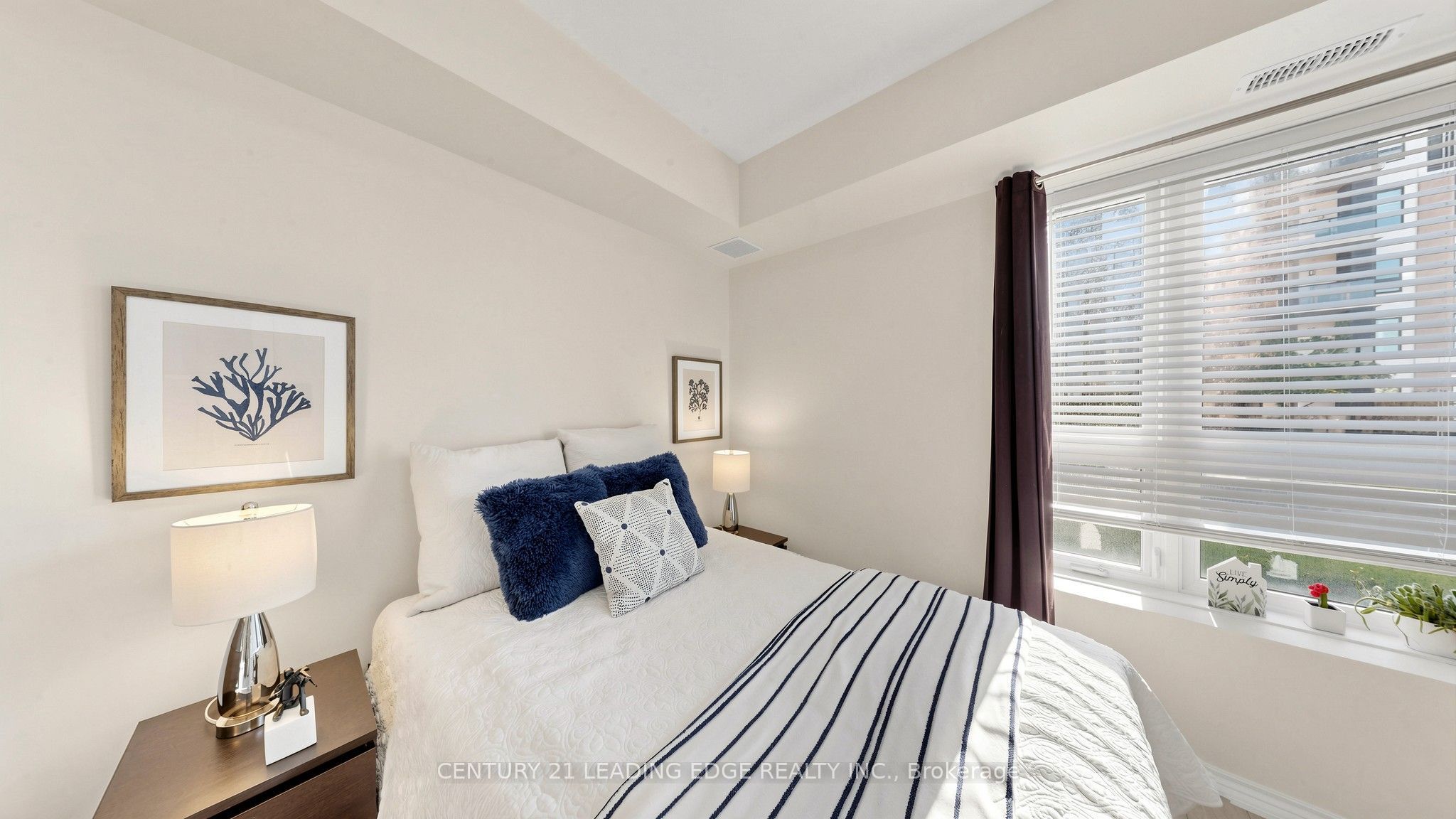 620 Sauve Street 102 Property Photo 30