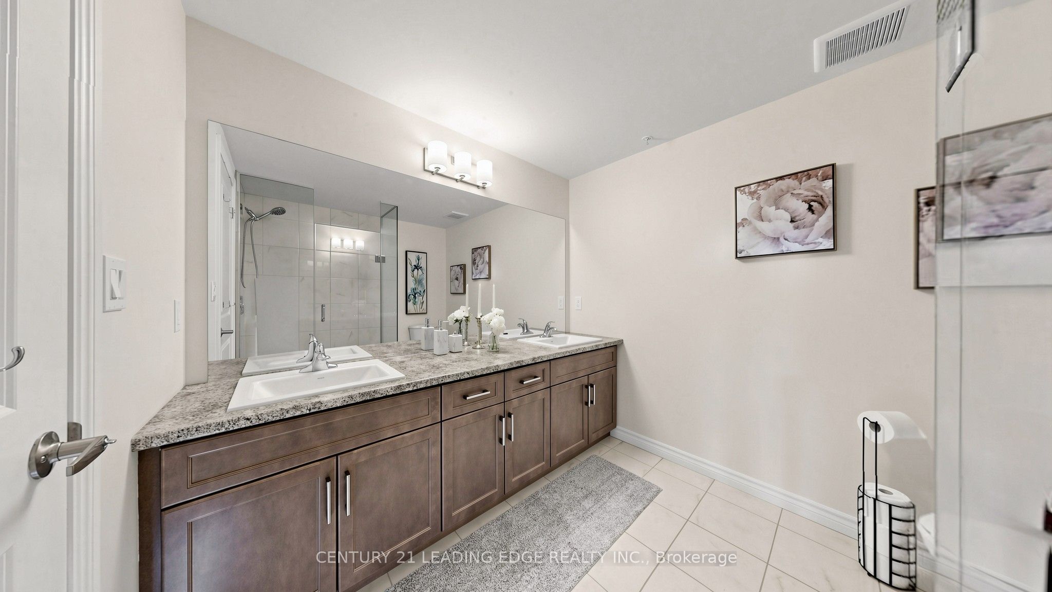620 Sauve Street 102 Property Photo 32