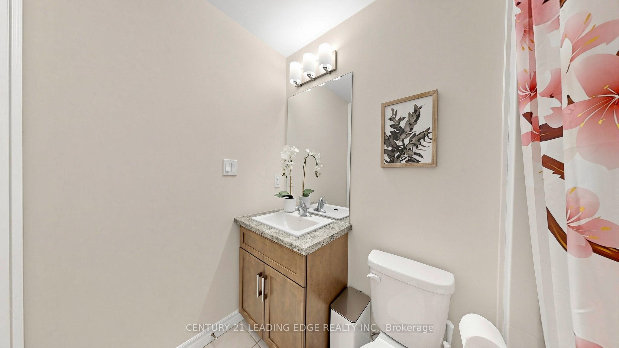 620 Sauve Street 102 Property Photo 38