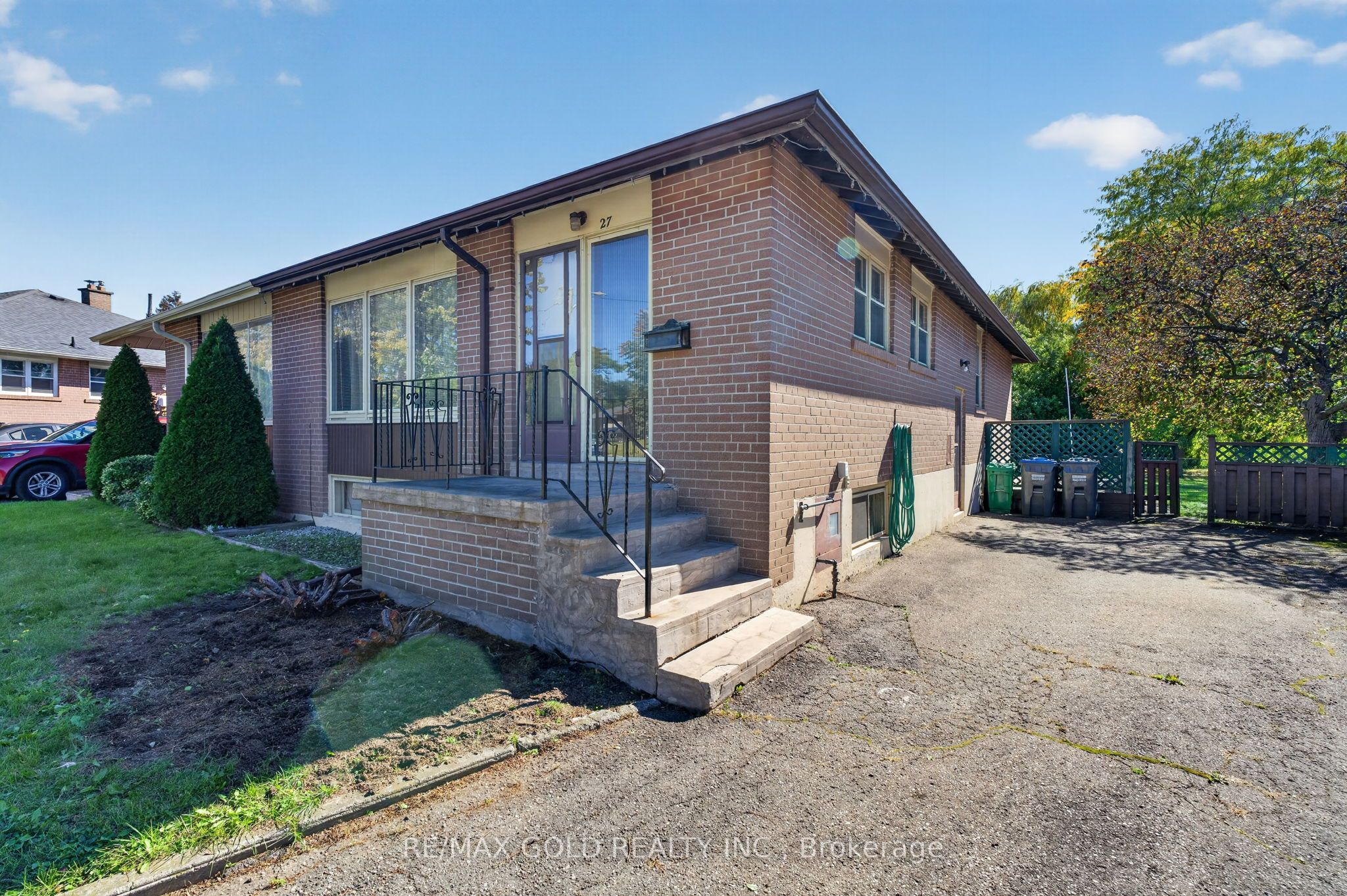 27 Alderbury Crescent Property Photo 4
