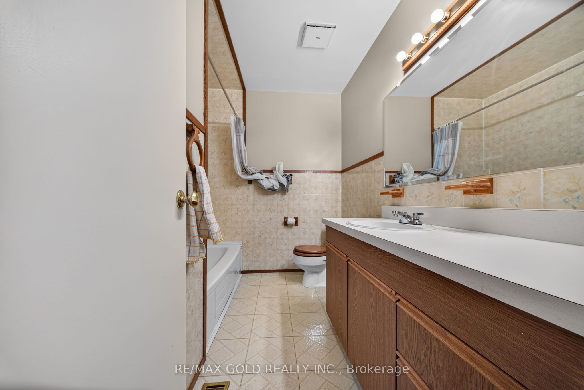 27 Alderbury Crescent Property Photo 23