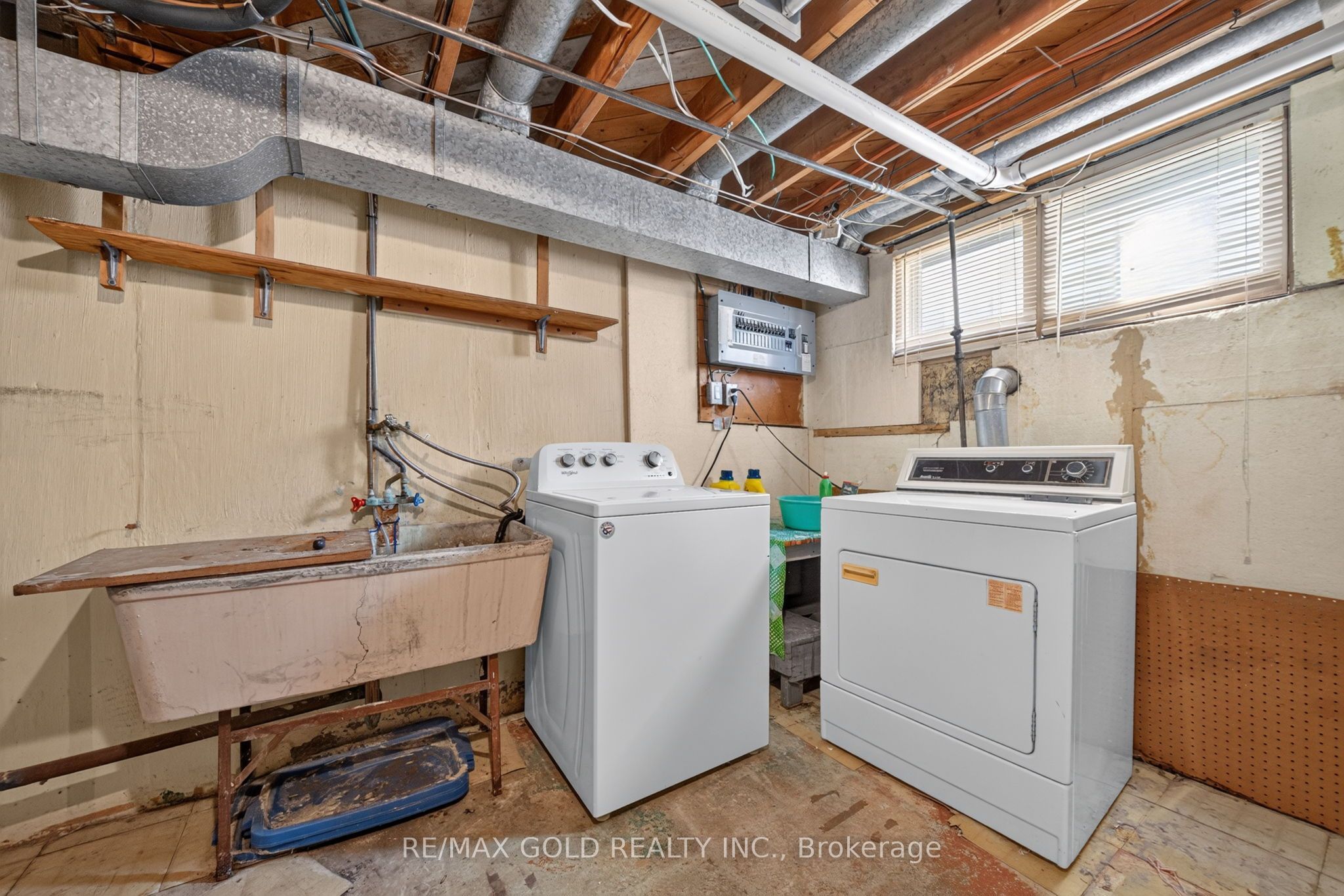 27 Alderbury Crescent Property Photo 38