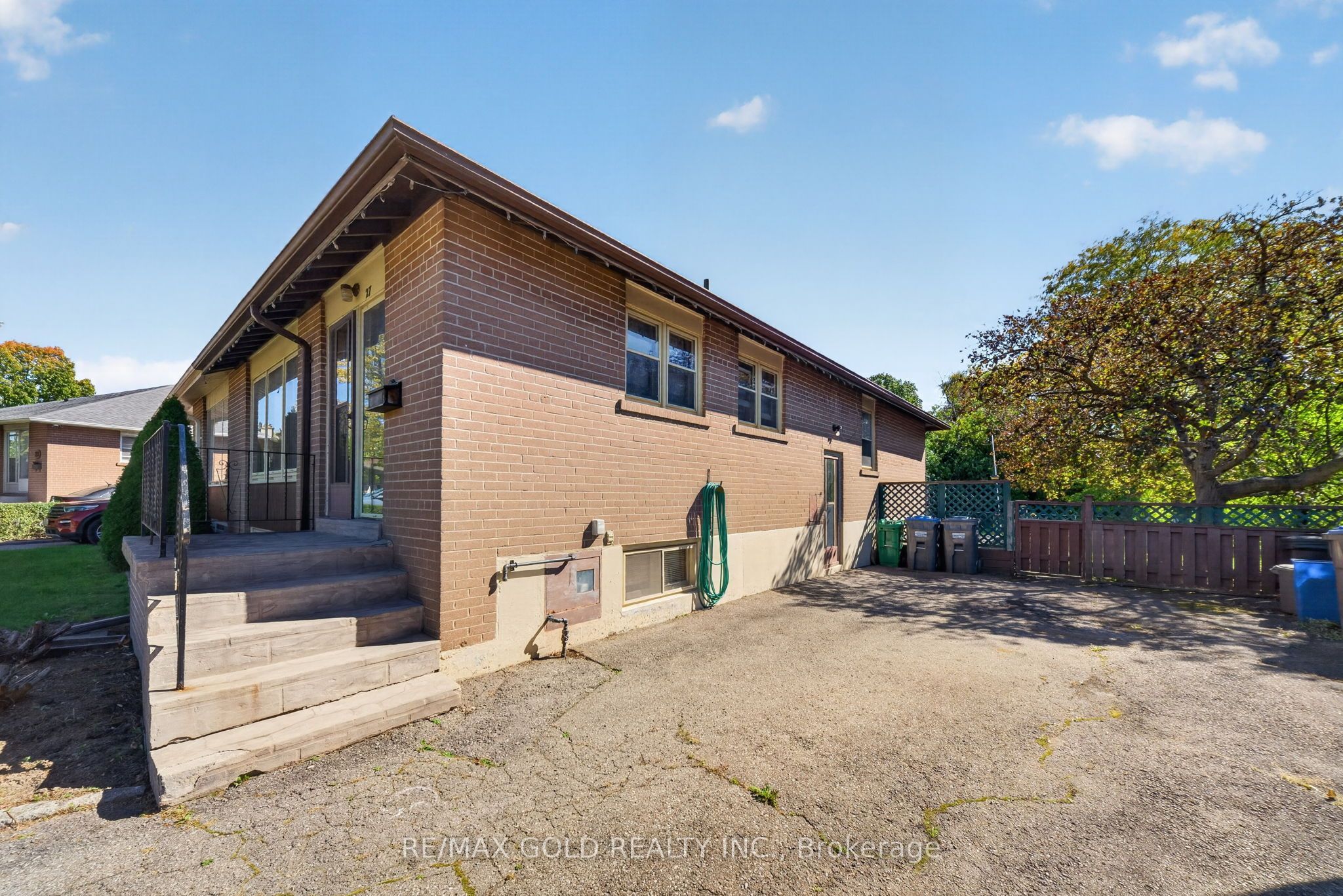 27 Alderbury Crescent Property Photo 39