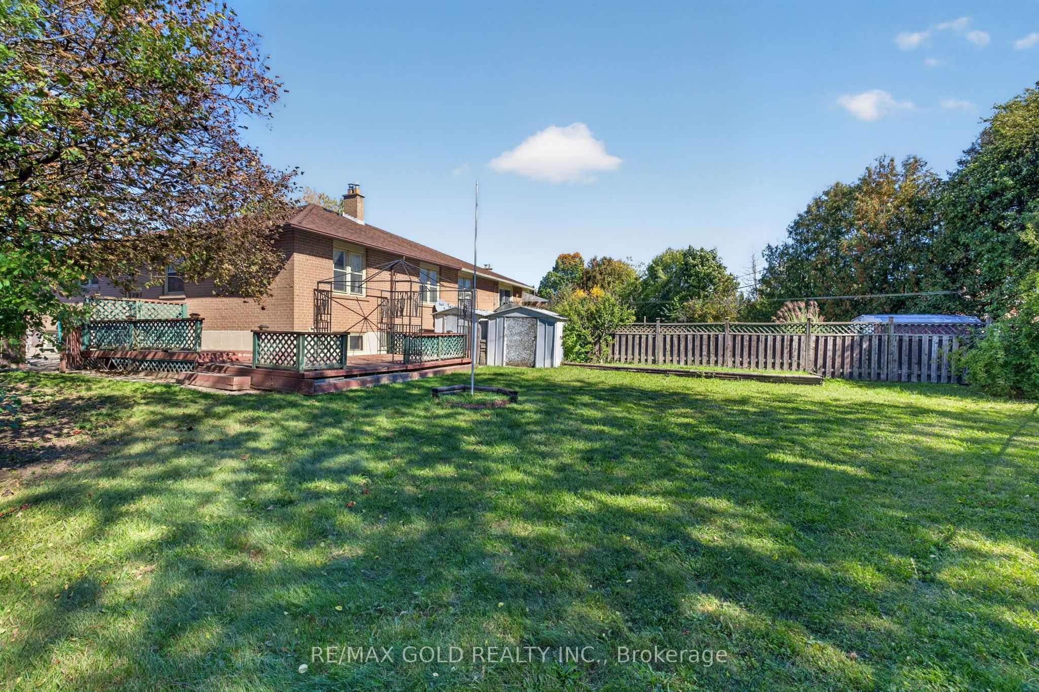 27 Alderbury Crescent Property Photo 42