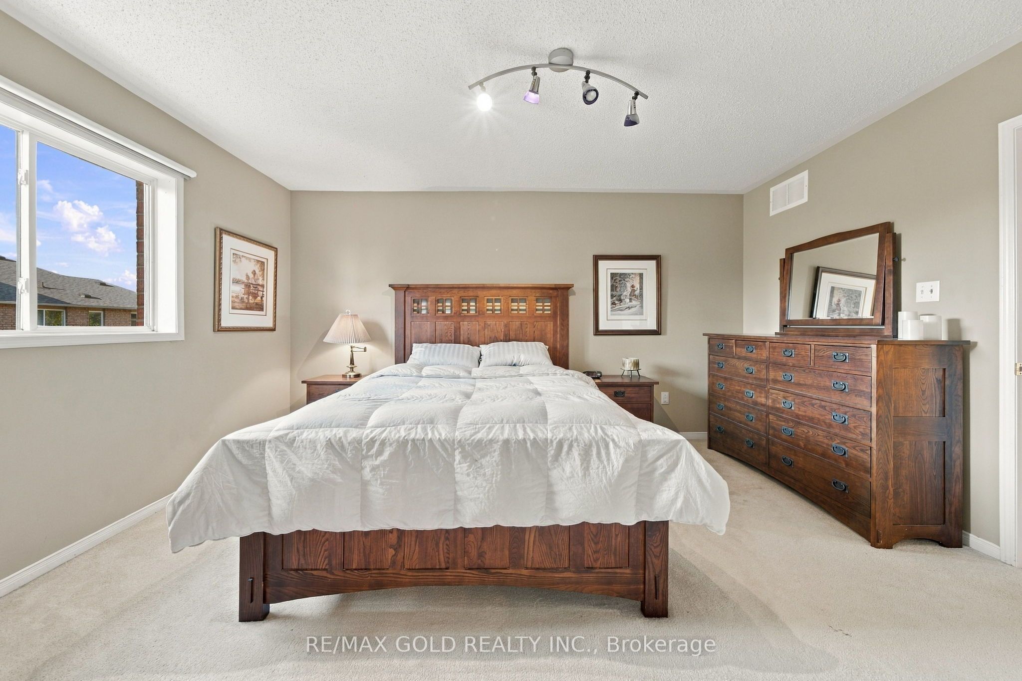 3932 Talias Crescent Property Photo 21