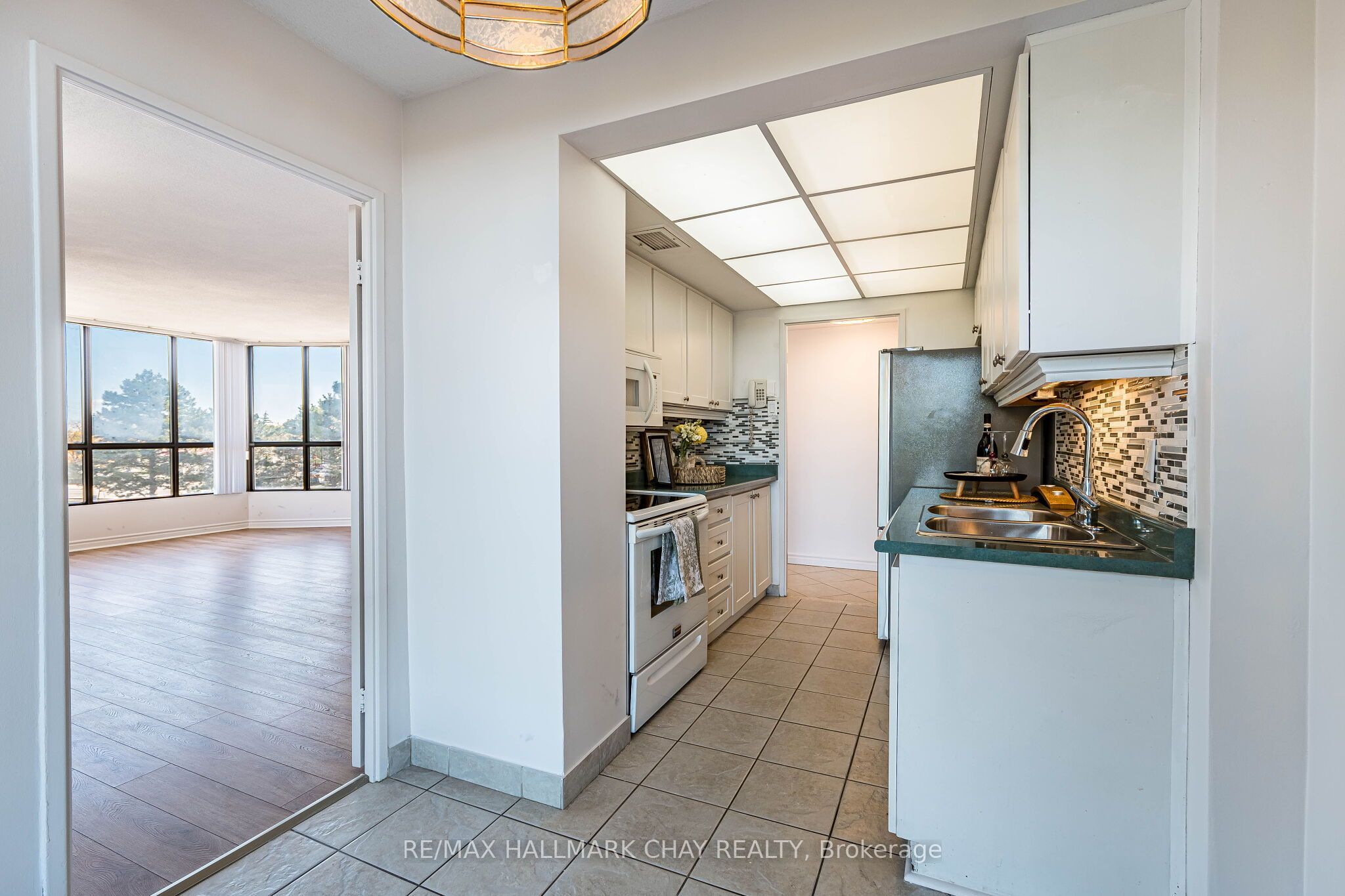 1333 Bloor Street 317 Property Photo 4