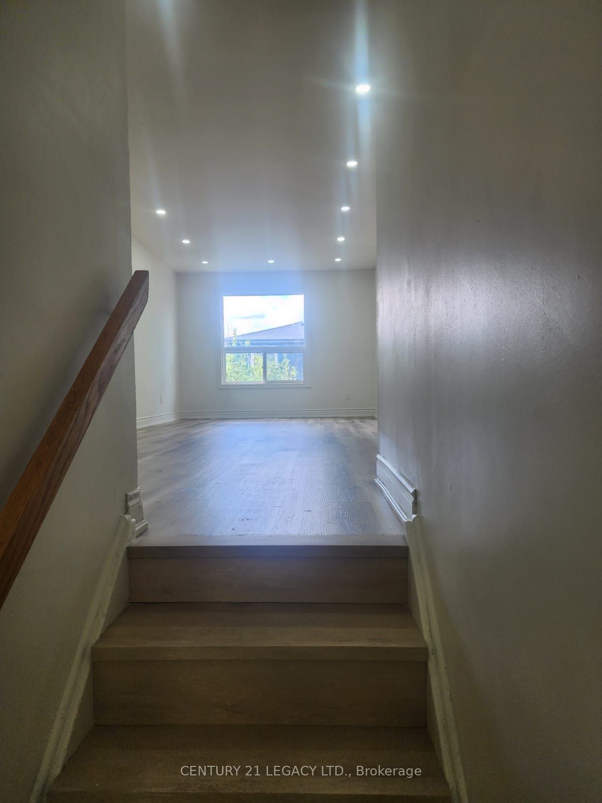 52 Rusthall Way Property Photo 2