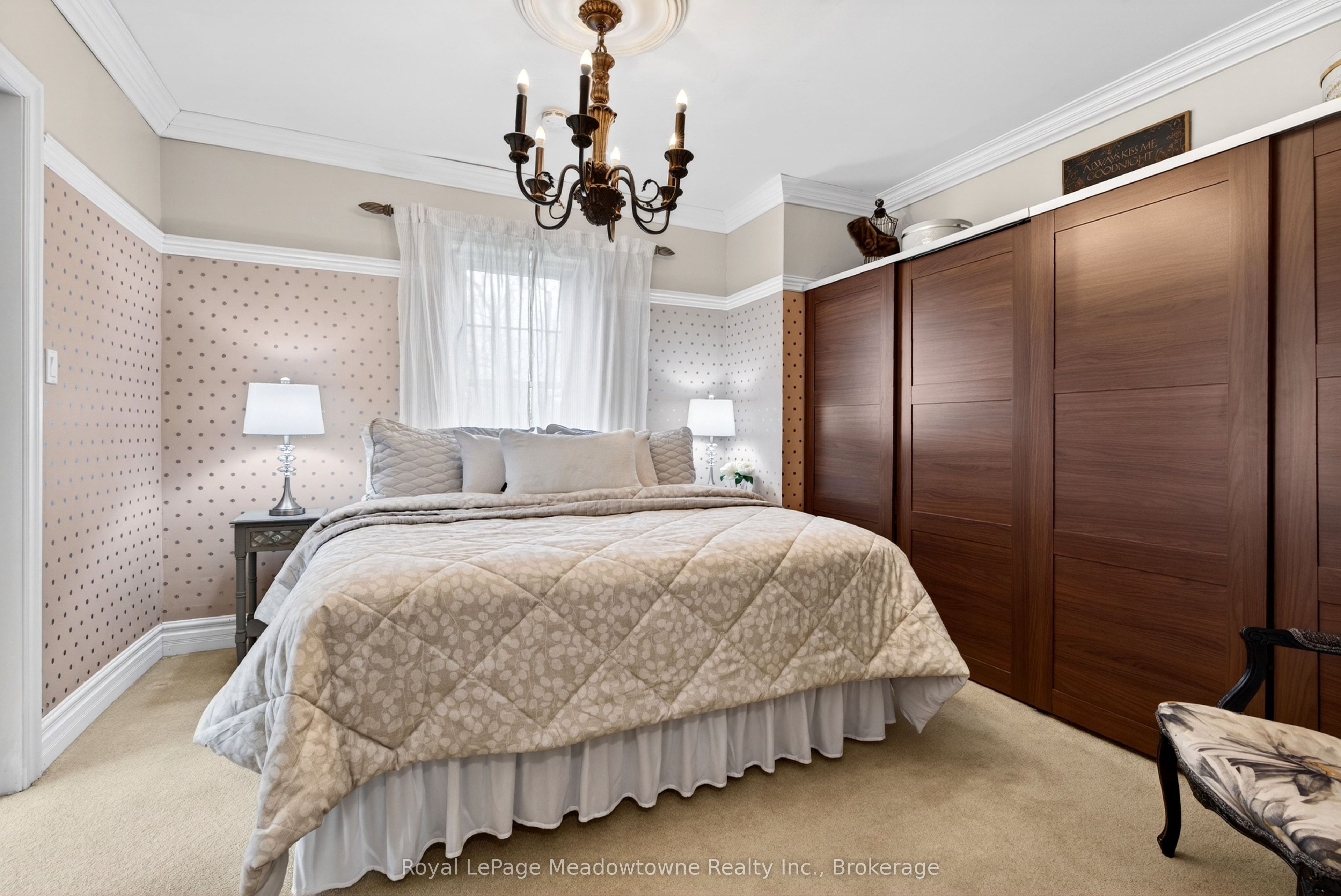 53 Campbell Avenue E Property Photo 24