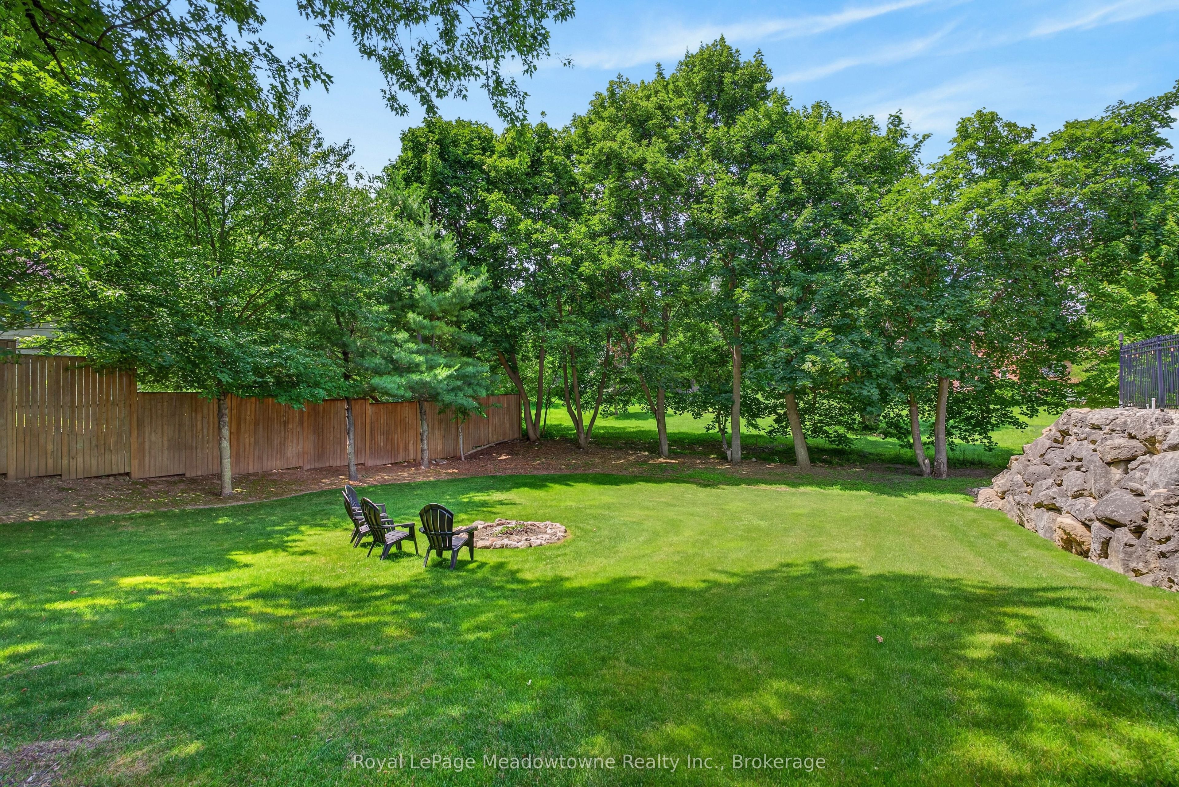 53 Campbell Avenue E Property Photo 45