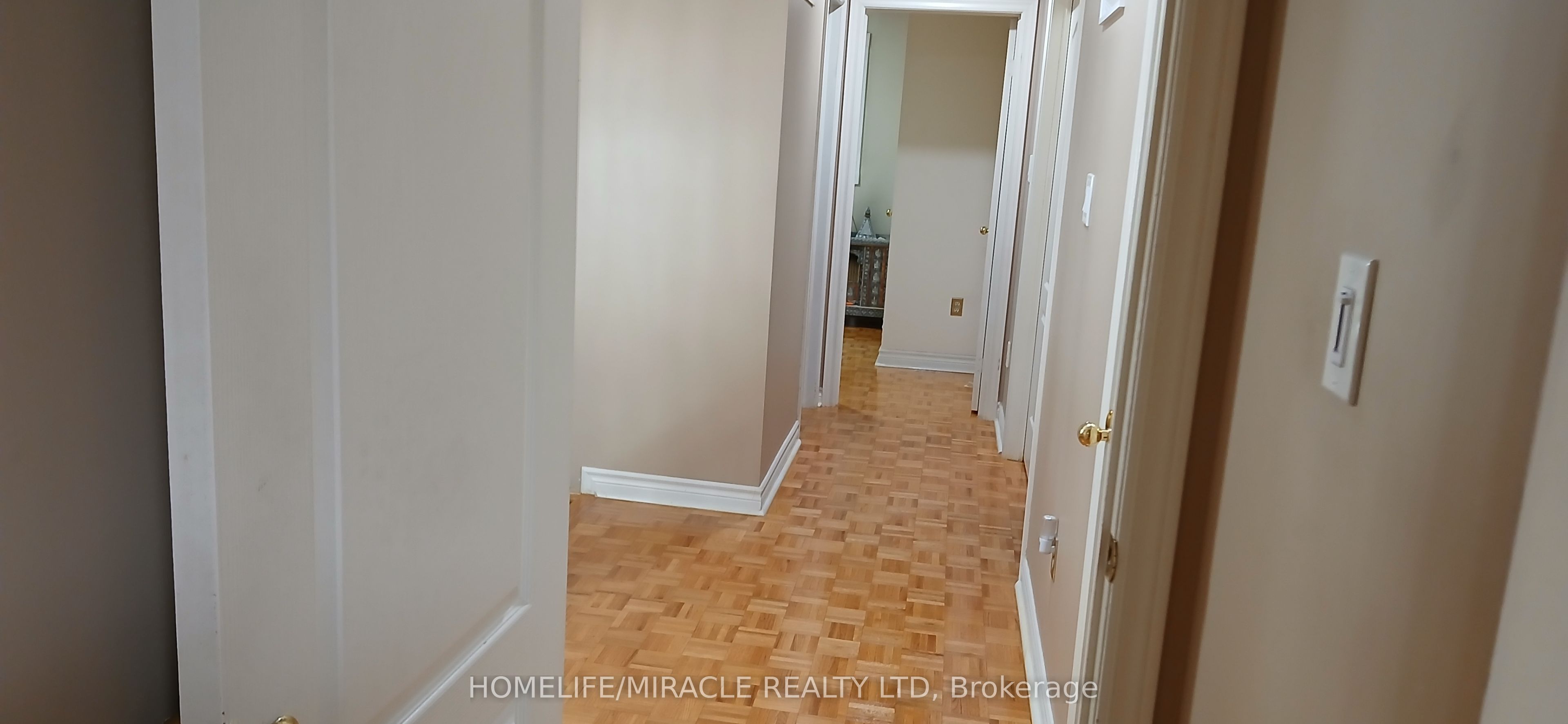 97 Wildberry Crescent Property Photo 14