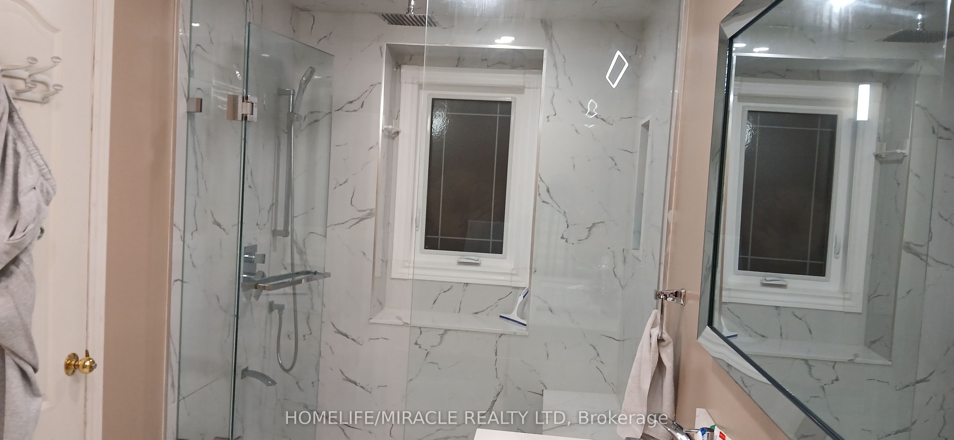 97 Wildberry Crescent Property Photo 15
