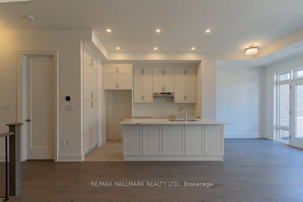 3313 Taha Gardens Property Photo 10
