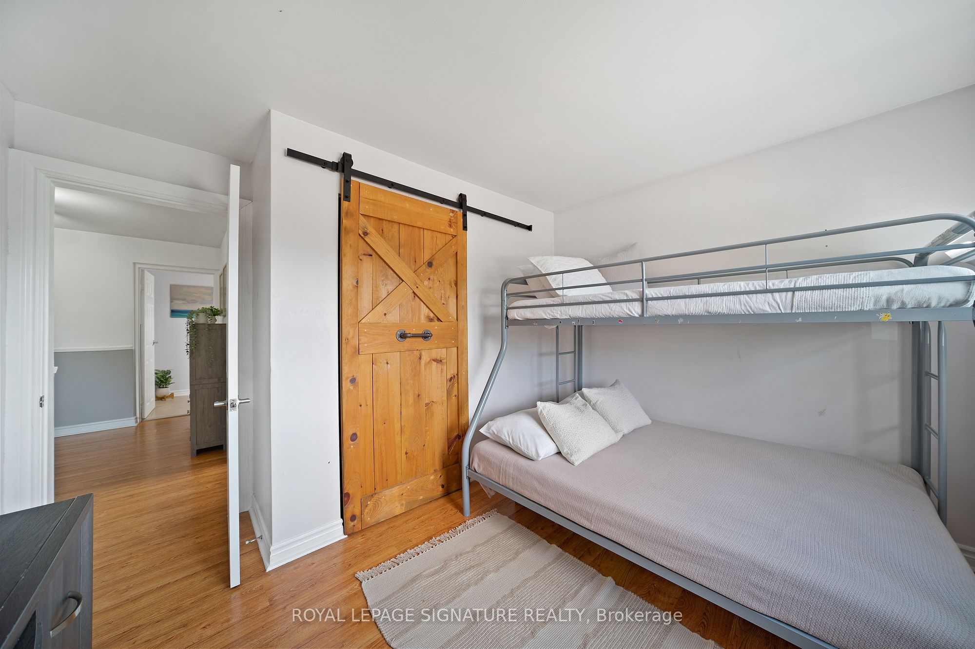 2027 Bluefields Drive 2 Property Photo 15