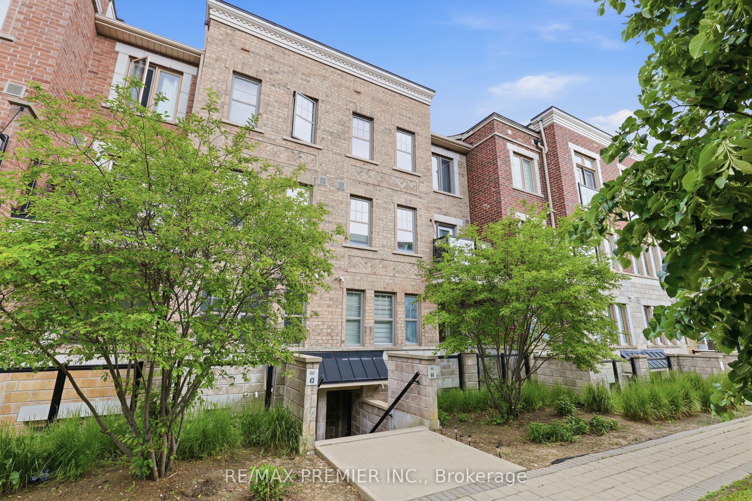 2315 Sheppard Avenue W 44 Property Photo 16