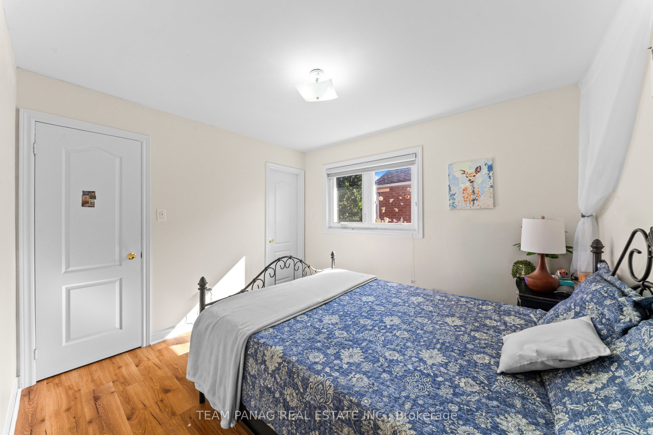 202 Fernforest Drive Property Photo 30
