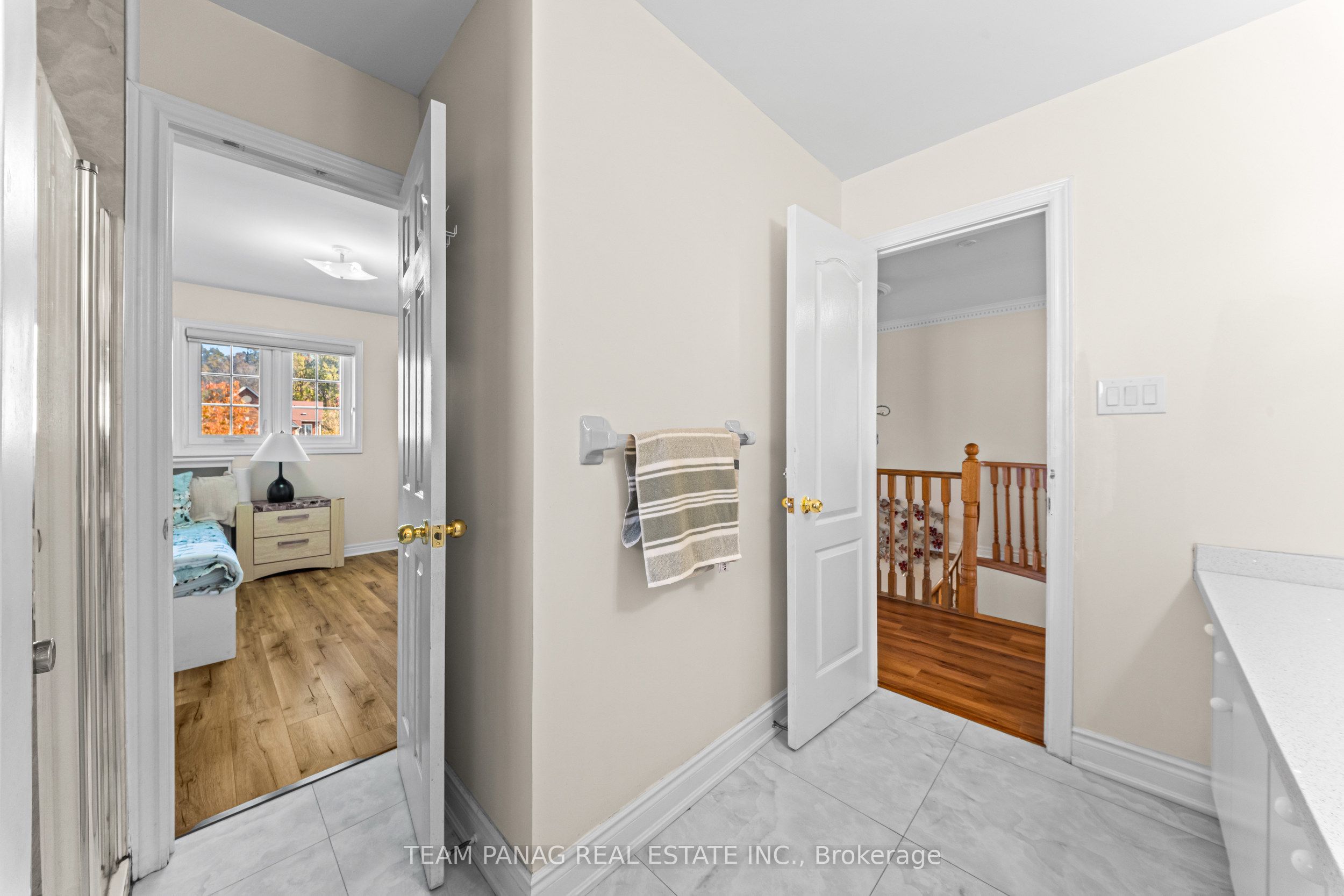 202 Fernforest Drive Property Photo 36