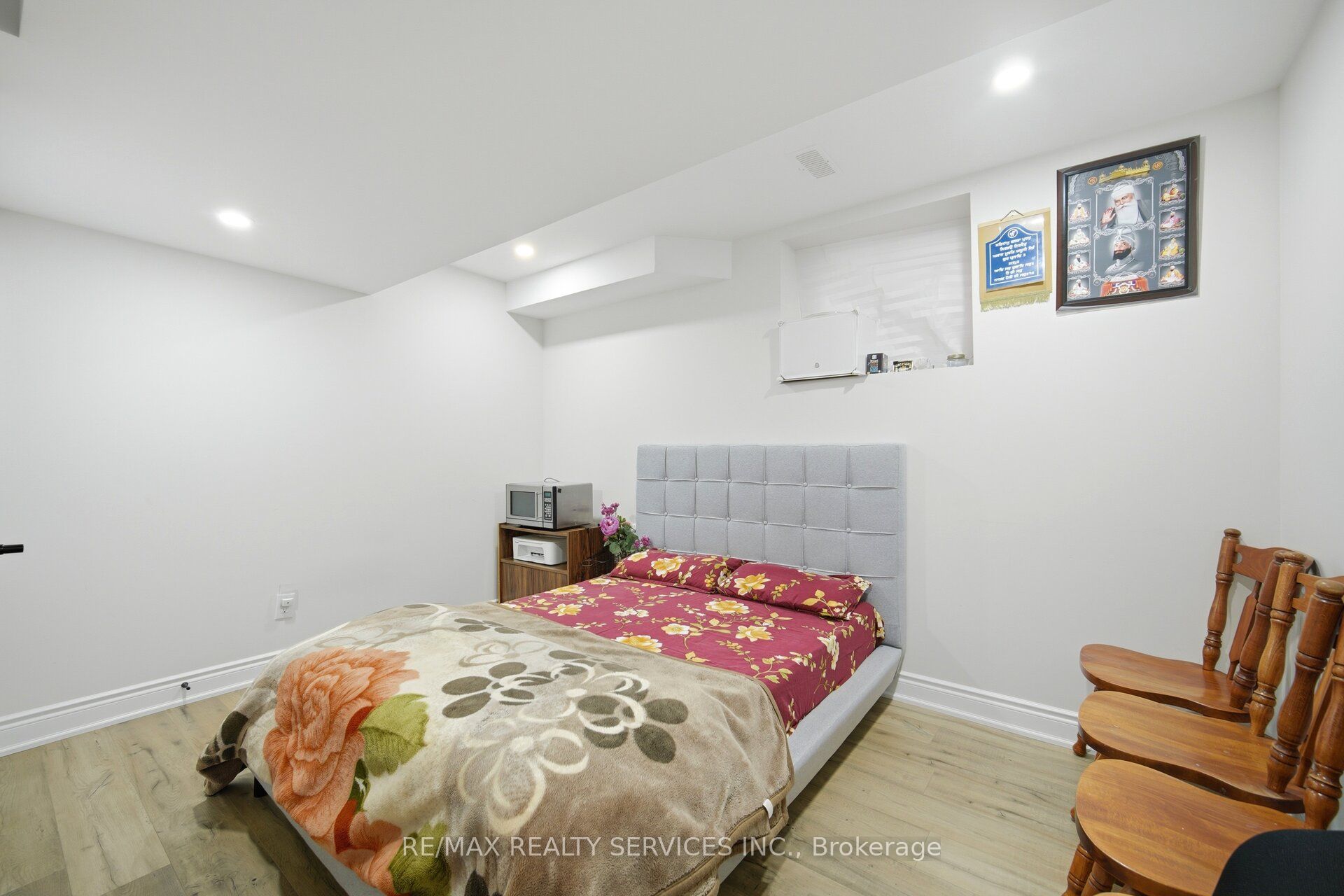 152 Newhouse Boulevard Property Photo 39