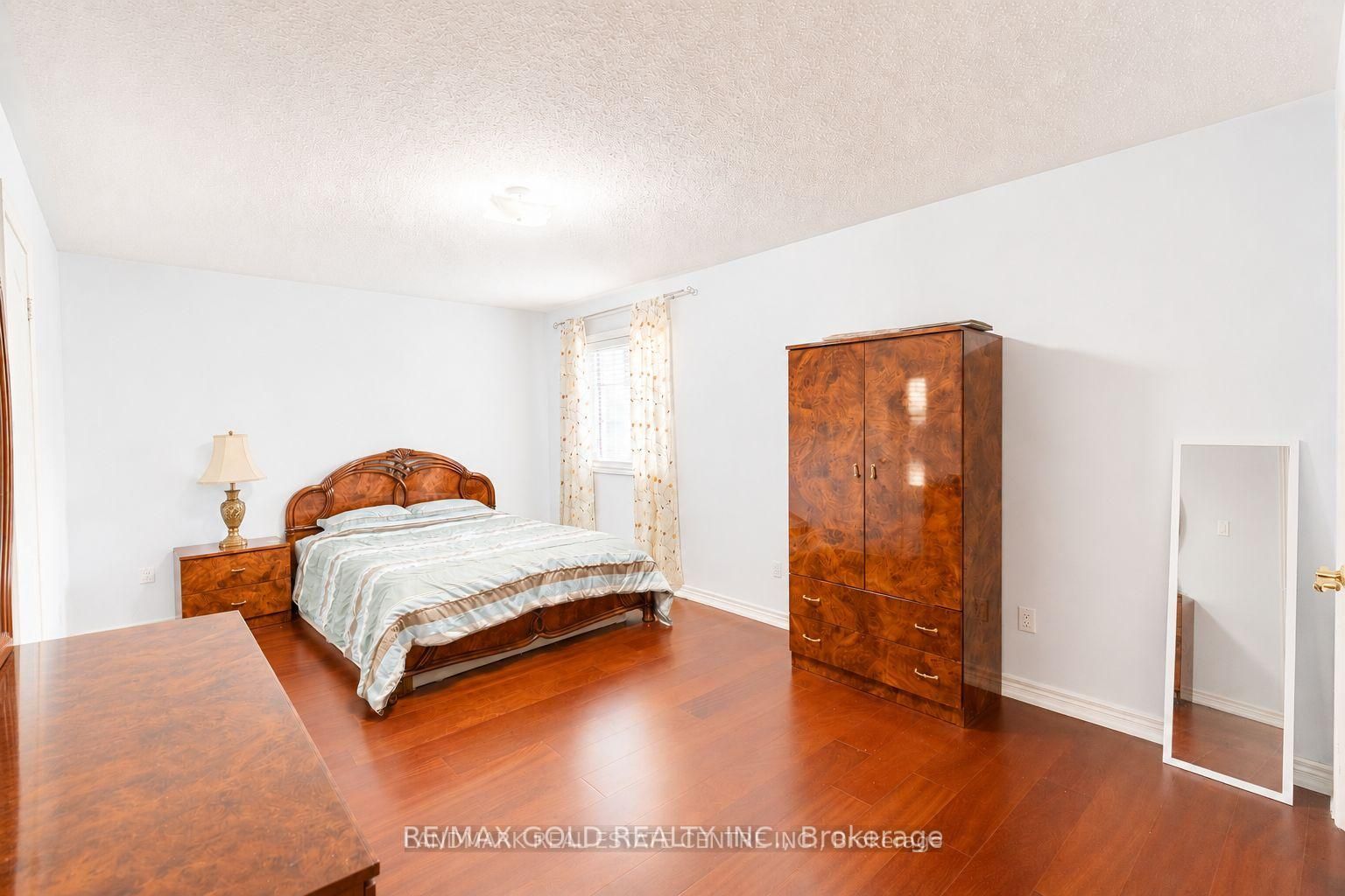 12 Highvalley Circle Property Photo 12