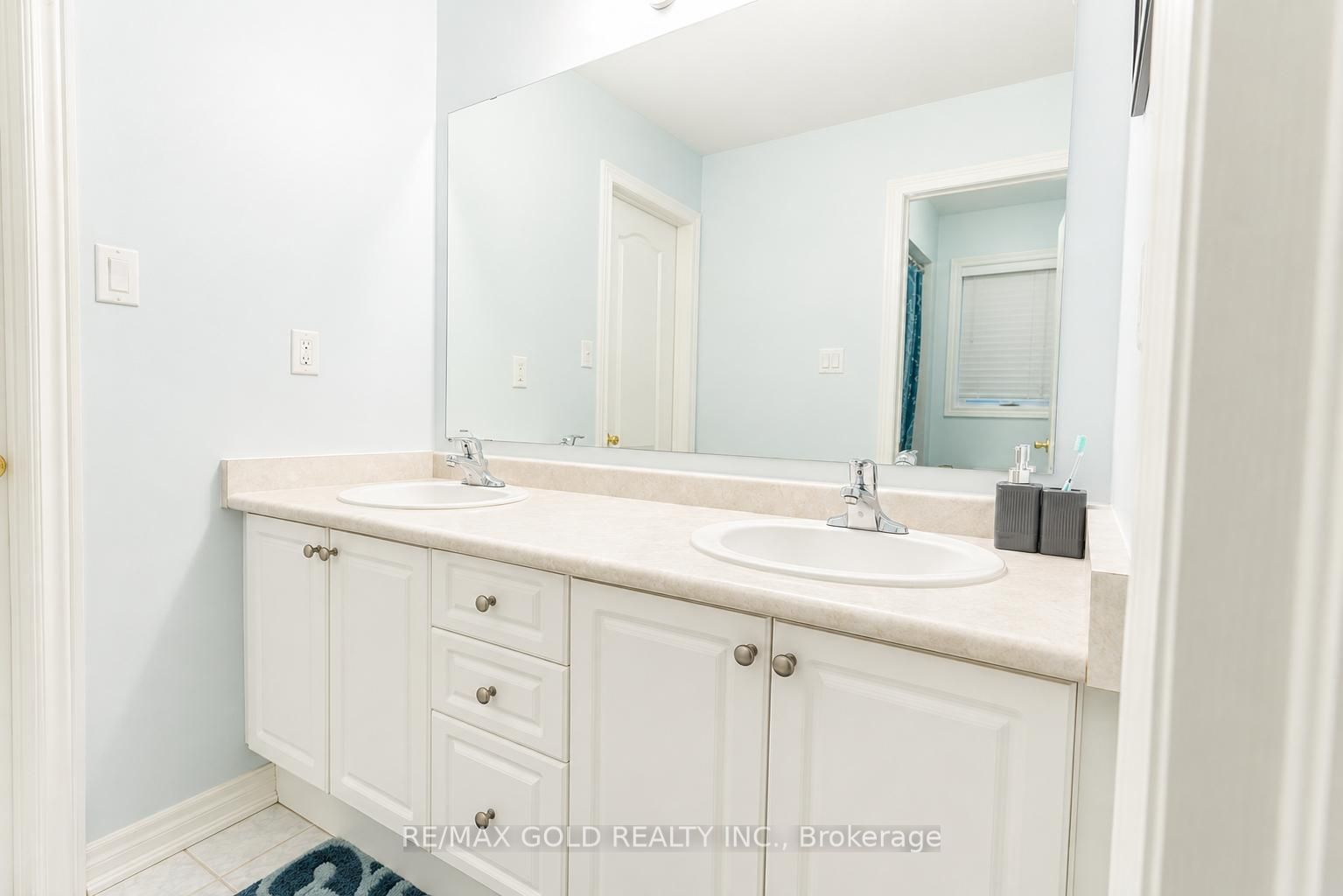 12 Highvalley Circle Property Photo 15