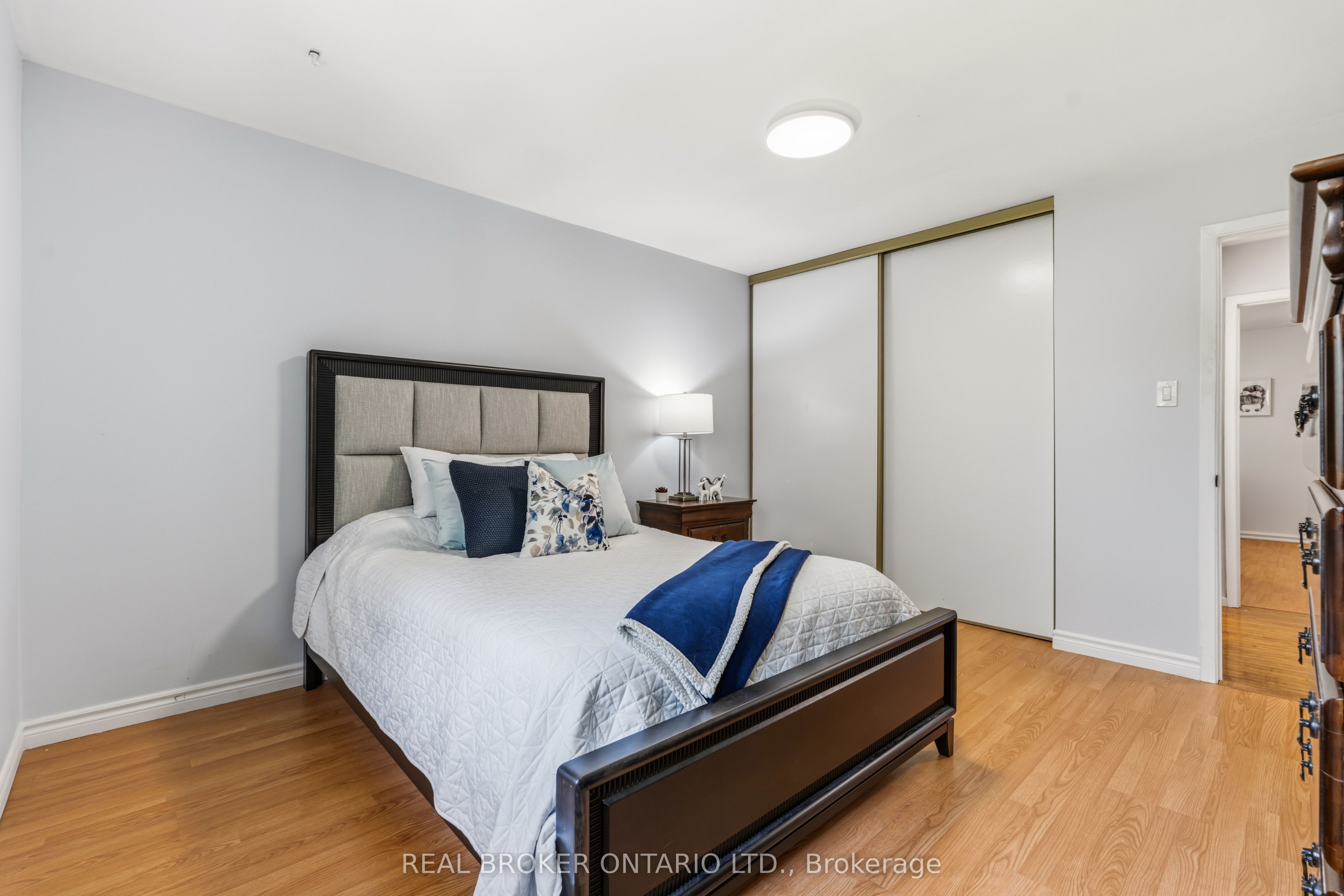 2873 Inlake Court Property Photo 18