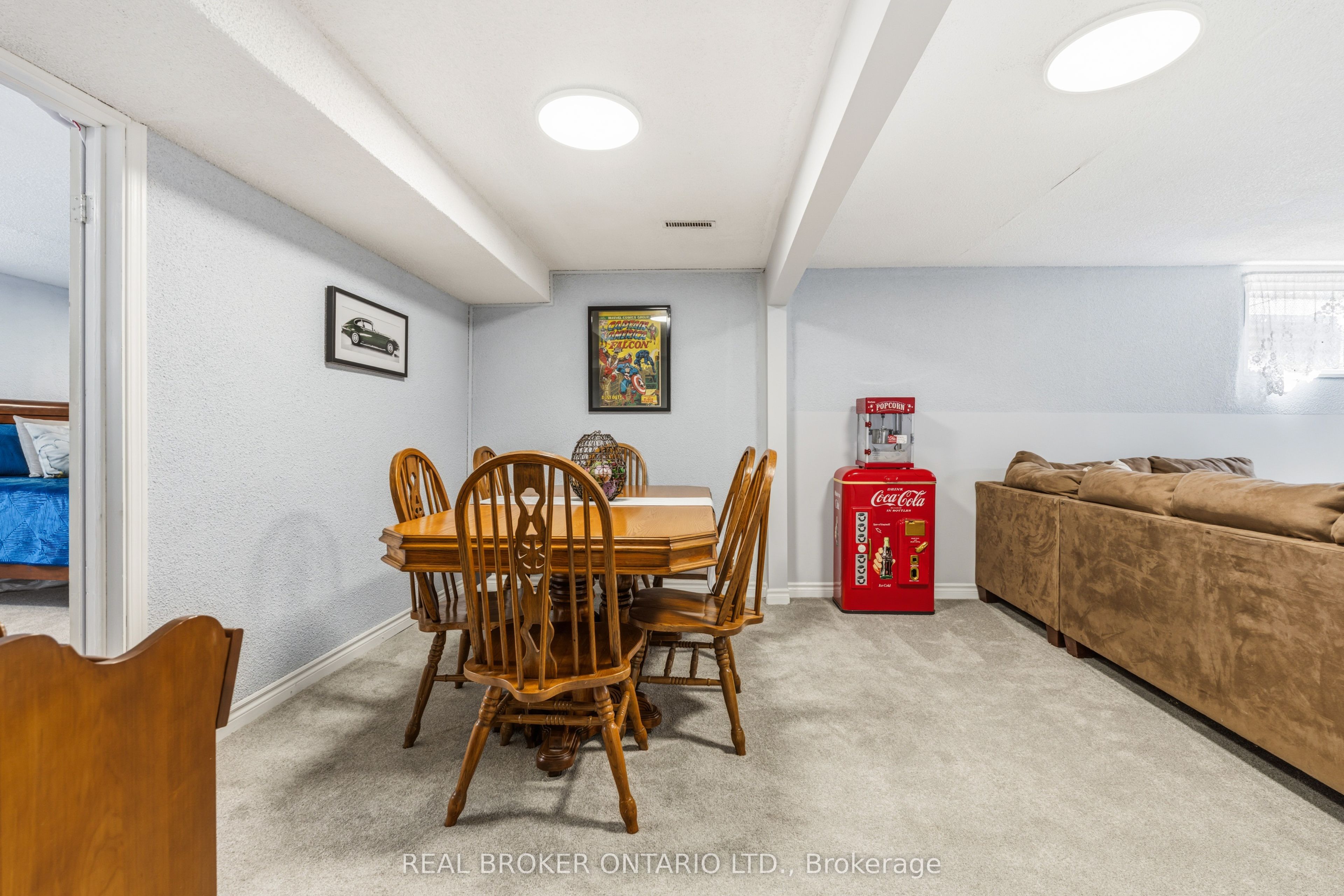2873 Inlake Court Property Photo 25