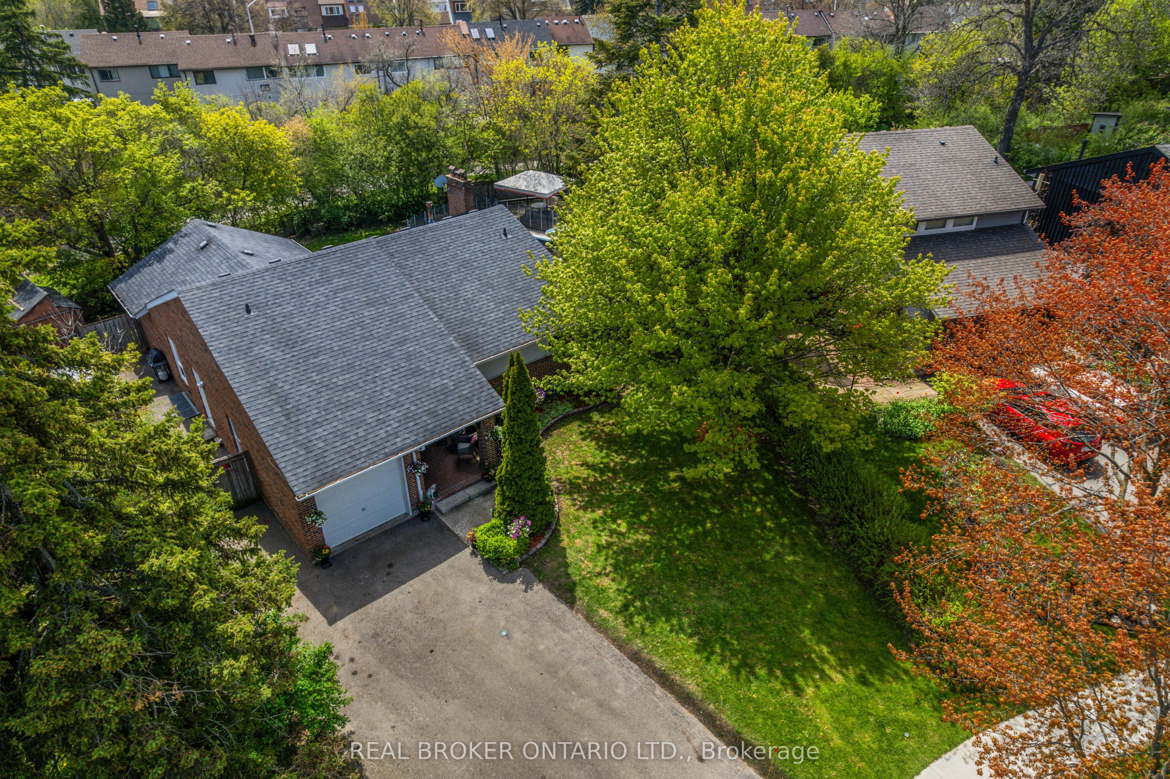 2873 Inlake Court Property Photo 44